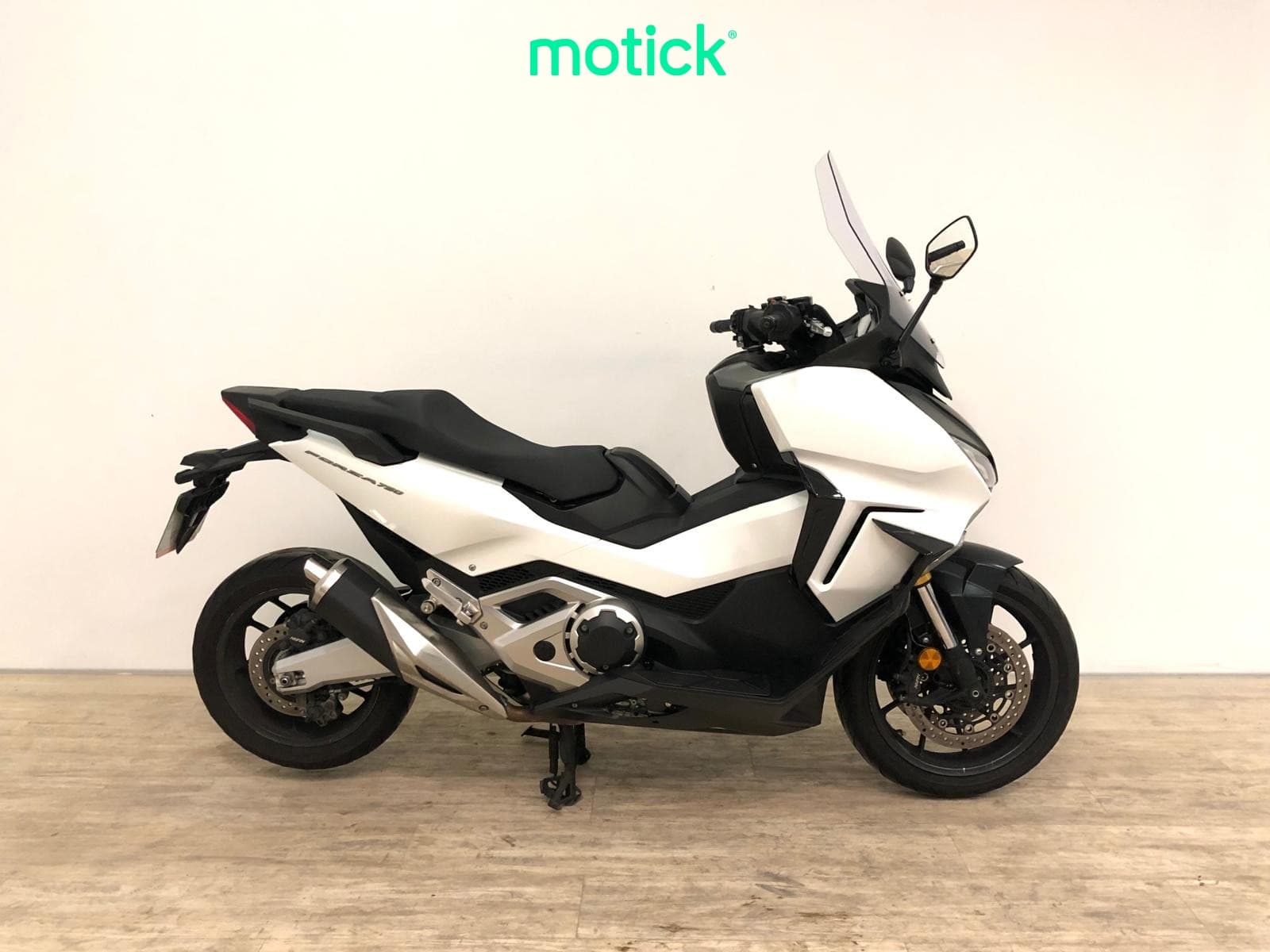HONDA FORZA 750