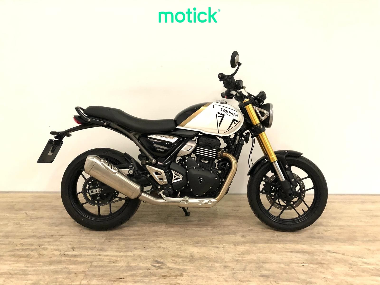 TRIUMPH SPEED 400