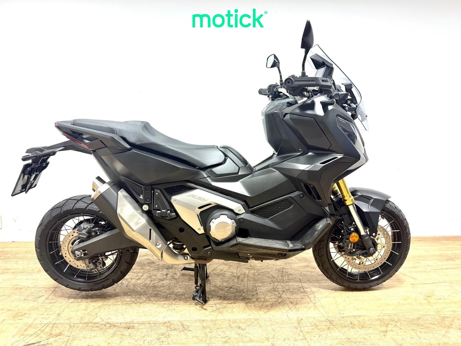 HONDA X-ADV 750