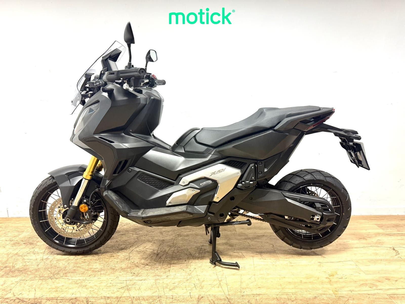 HONDA X-ADV 750