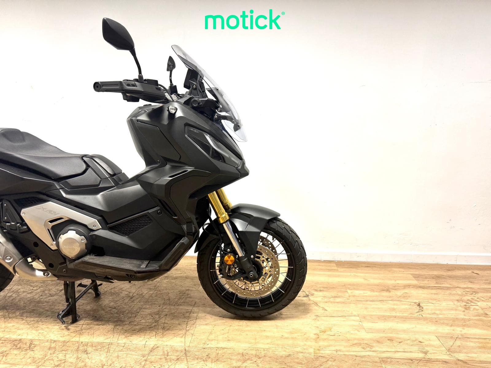 HONDA X-ADV 750