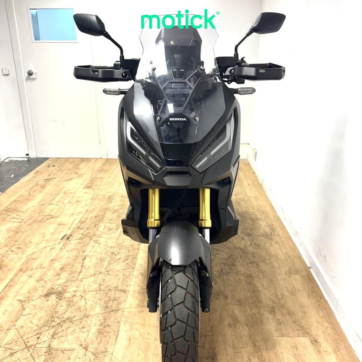 HONDA X-ADV 750