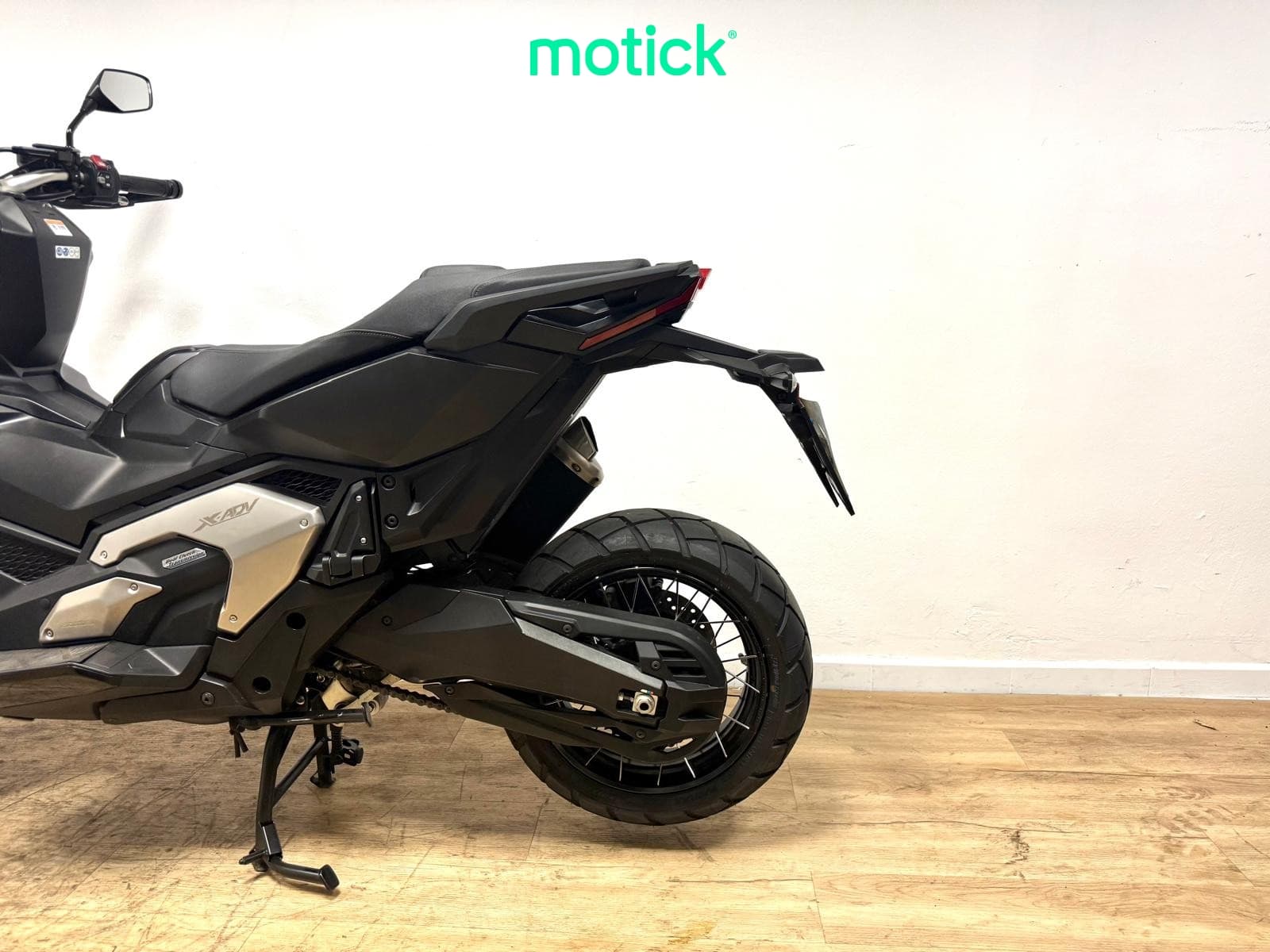 HONDA X-ADV 750