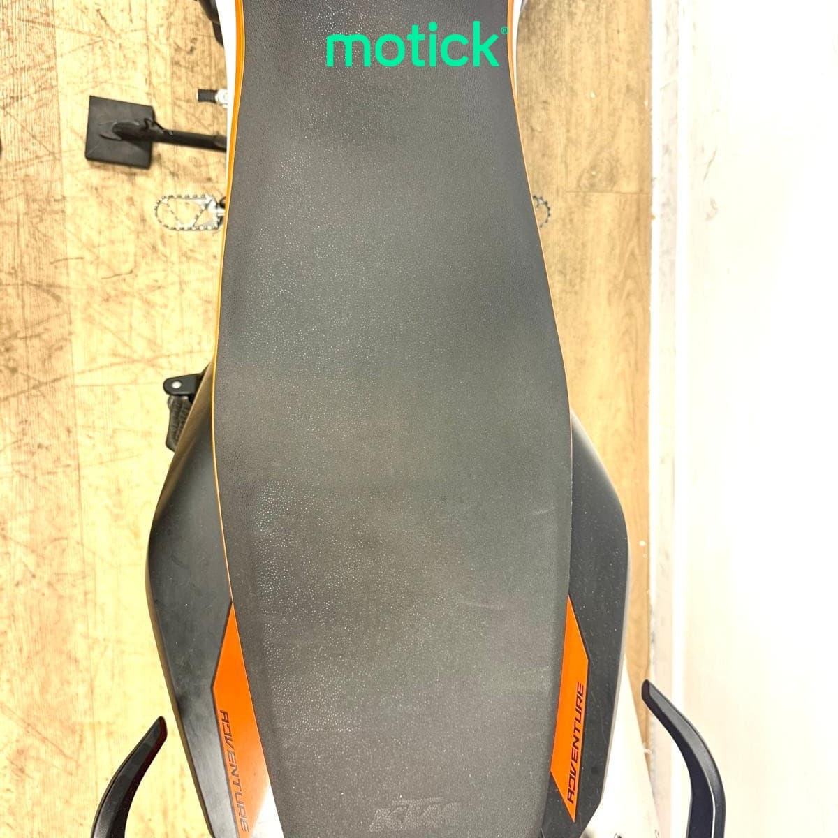 KTM 790 ADVENTURE (TOP CASE)