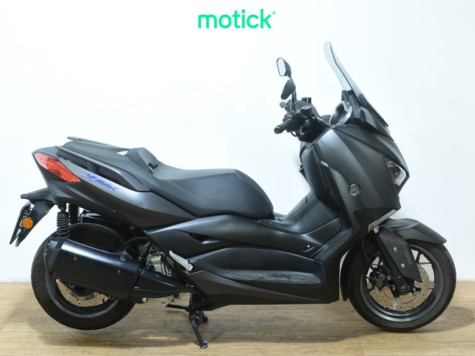 YAMAHA XMAX 300