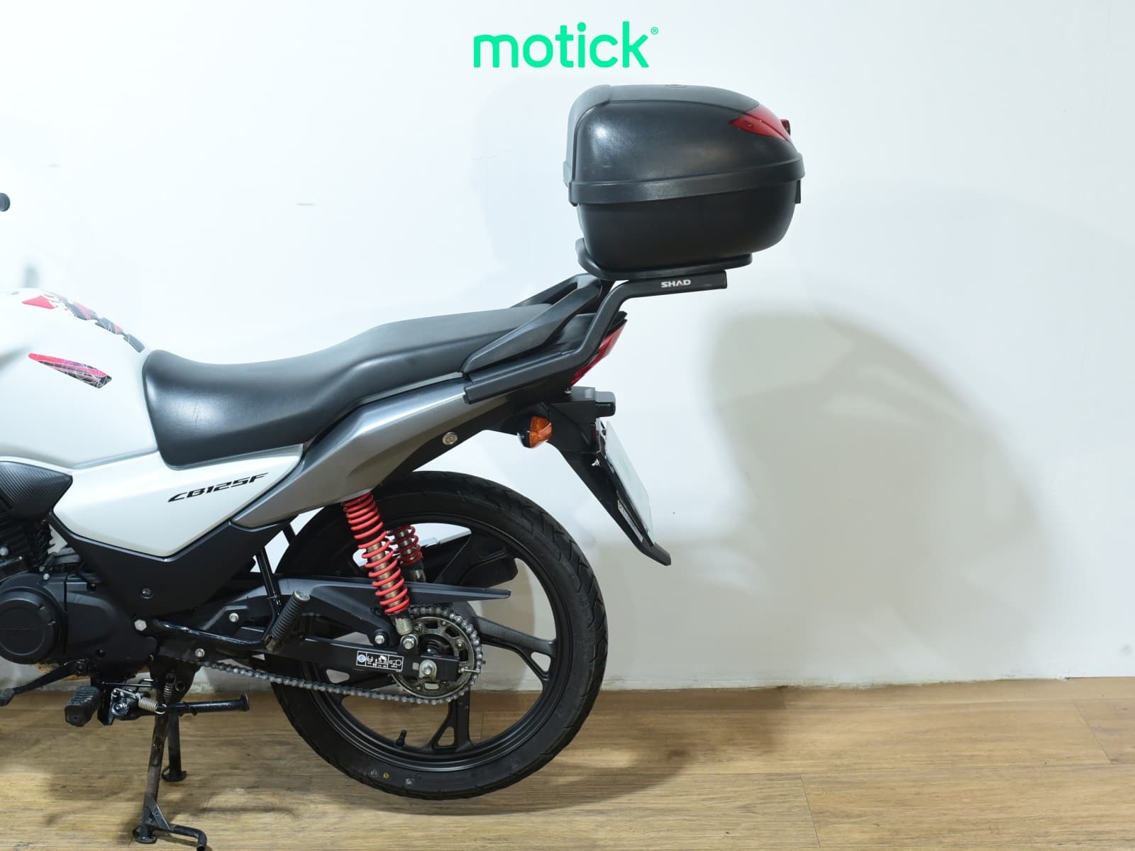 HONDA CB 125 F (TOP CASE)