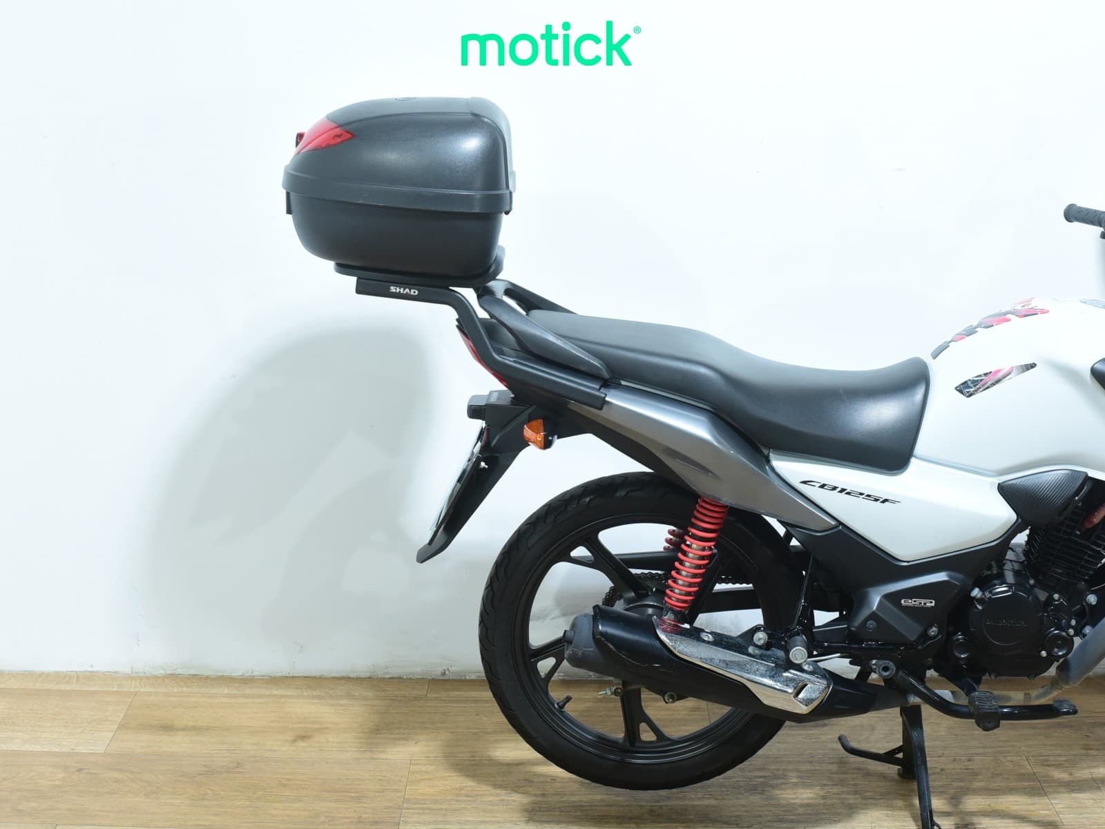 HONDA CB 125 F (TOP CASE)