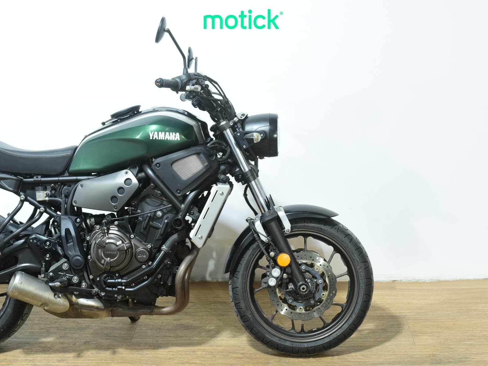 YAMAHA XSR 700 (A2)