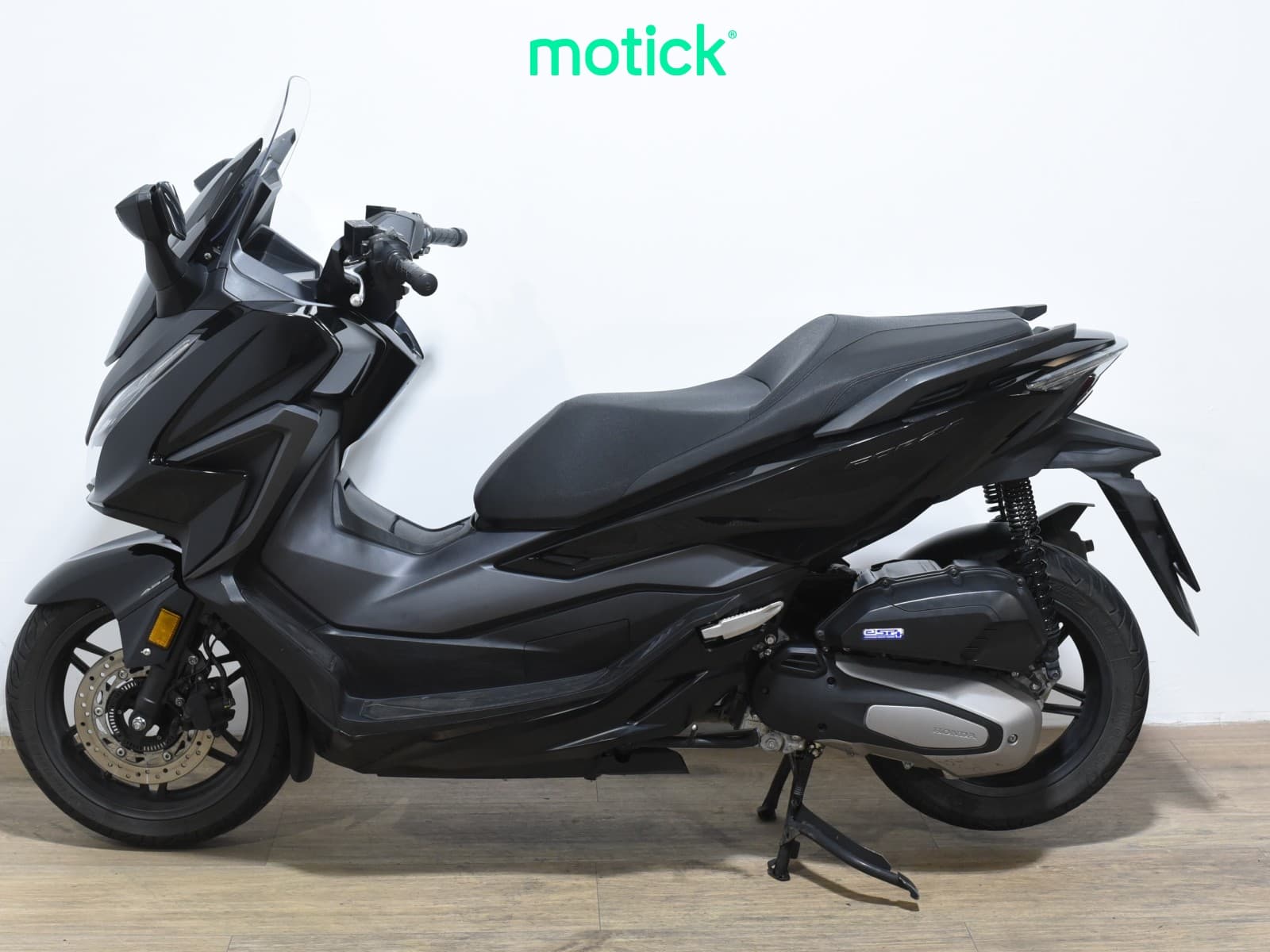 HONDA FORZA 125