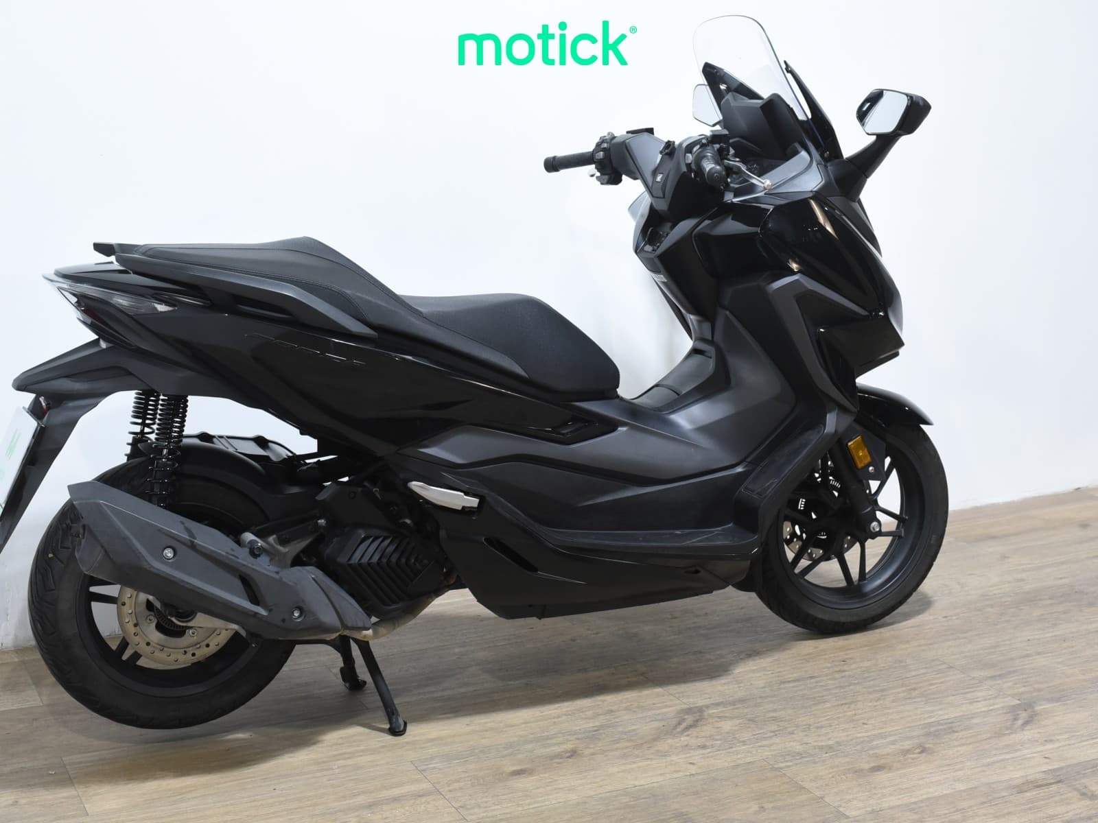 HONDA FORZA 125