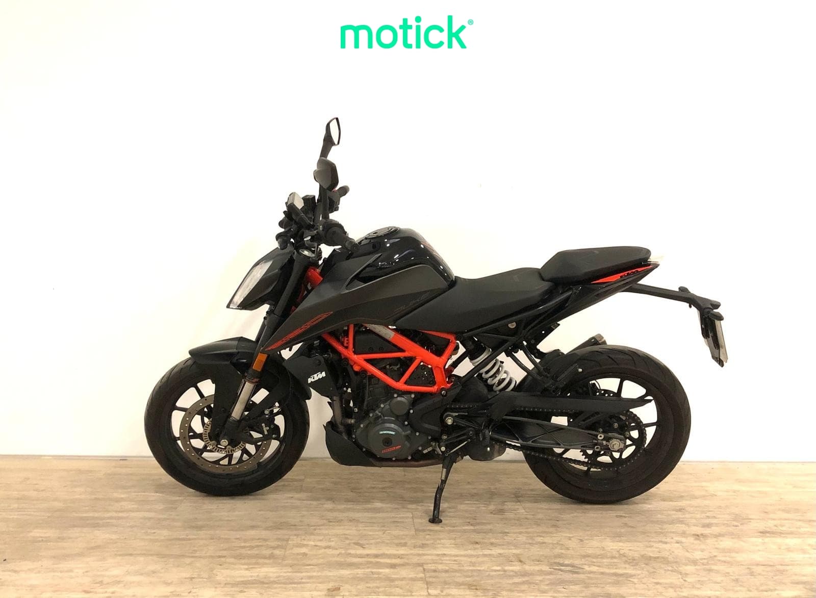 KTM DUKE 390