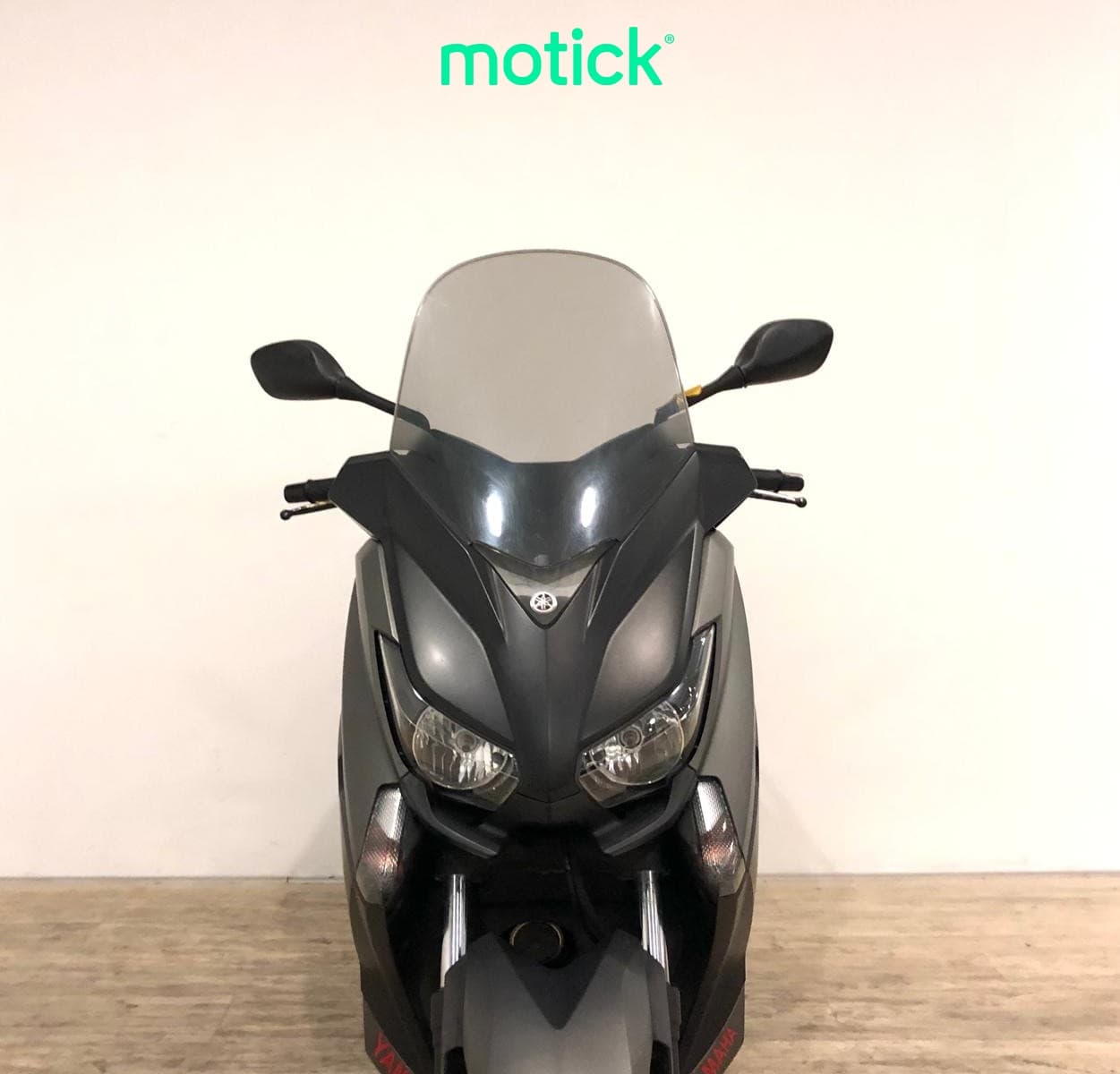 YAMAHA XMAX 250