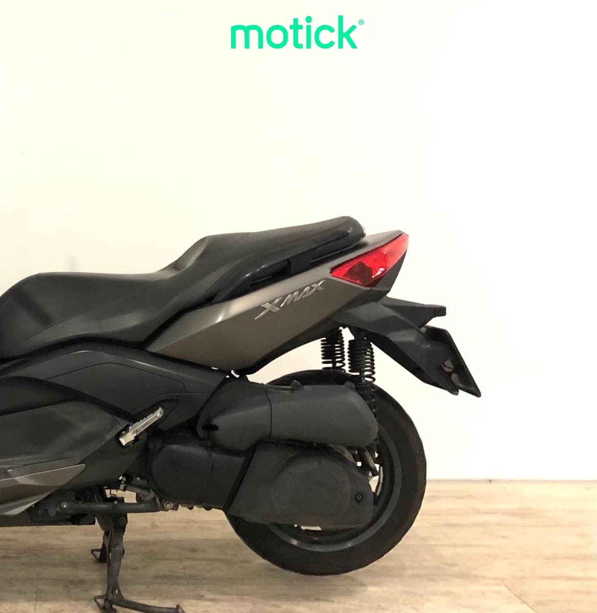 YAMAHA XMAX 250