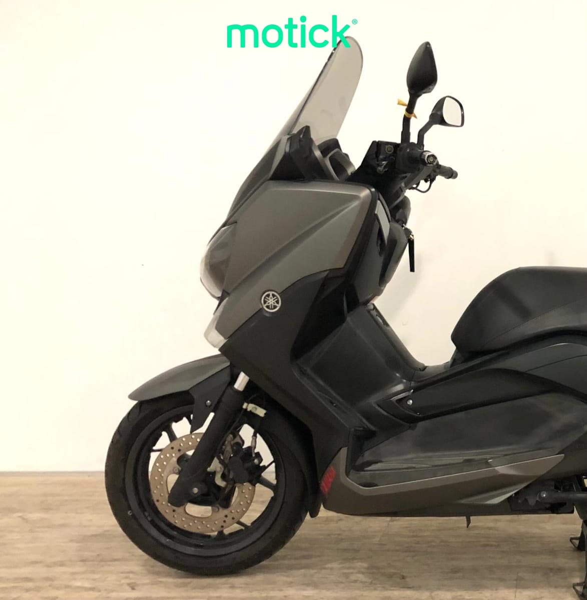 YAMAHA XMAX 250