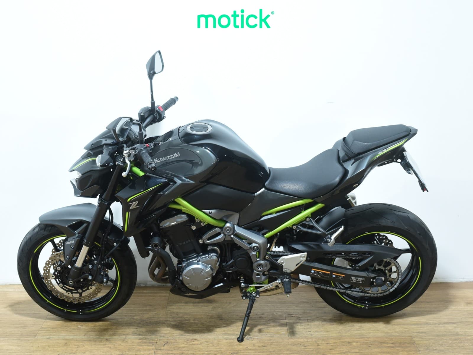 KAWASAKI Z 900 (FULL)