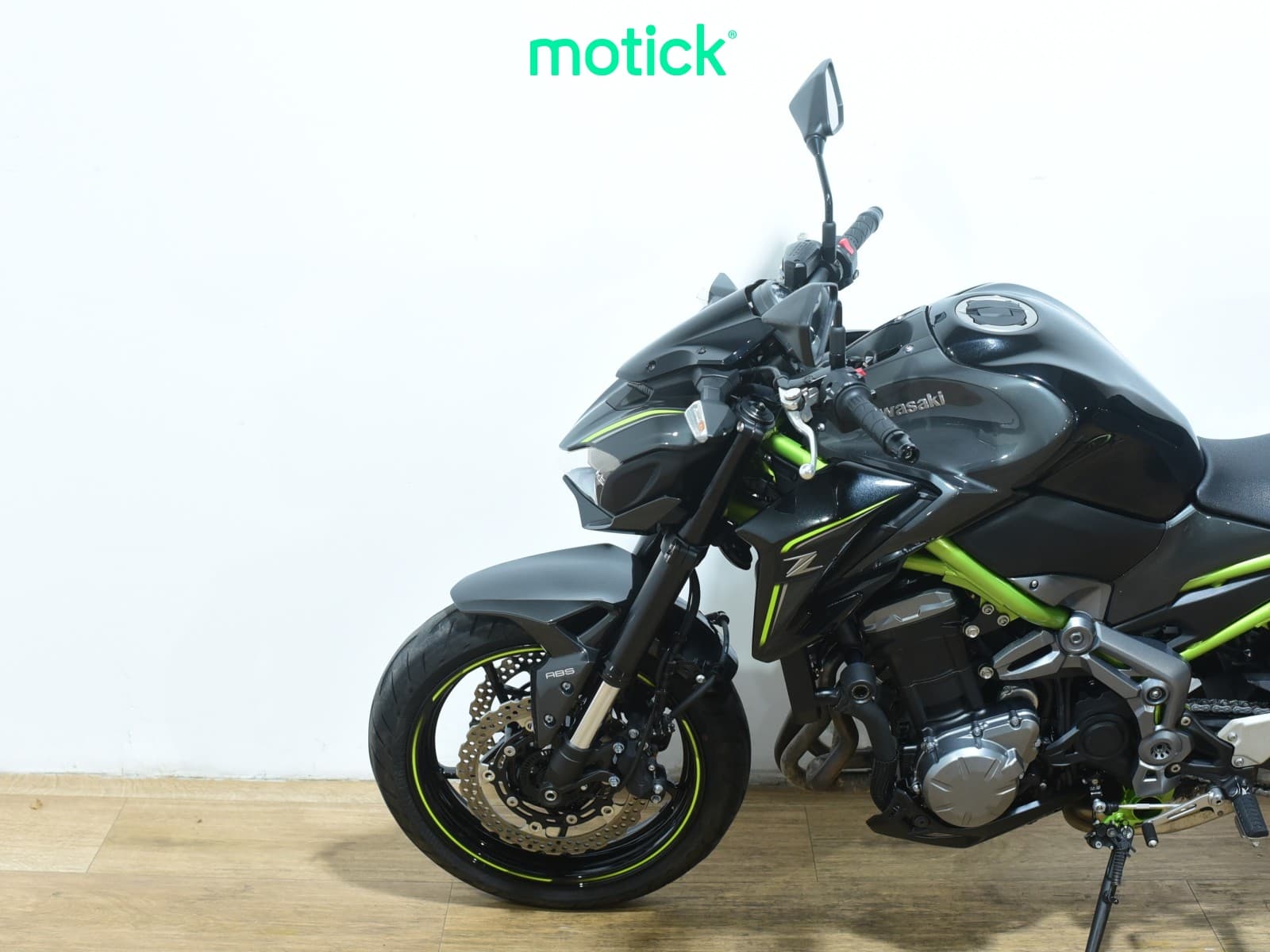 KAWASAKI Z 900 (FULL)
