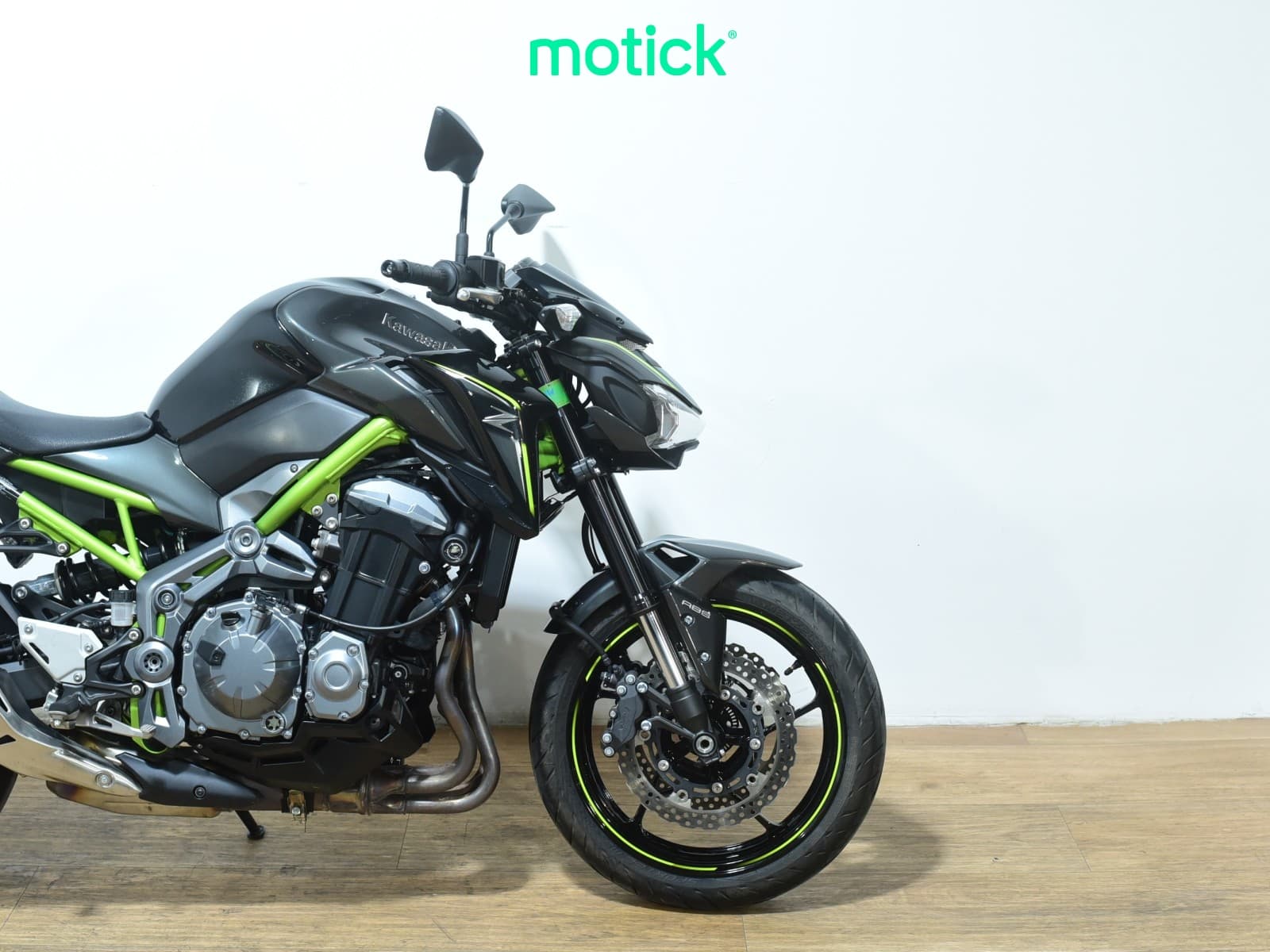 KAWASAKI Z 900 (FULL)