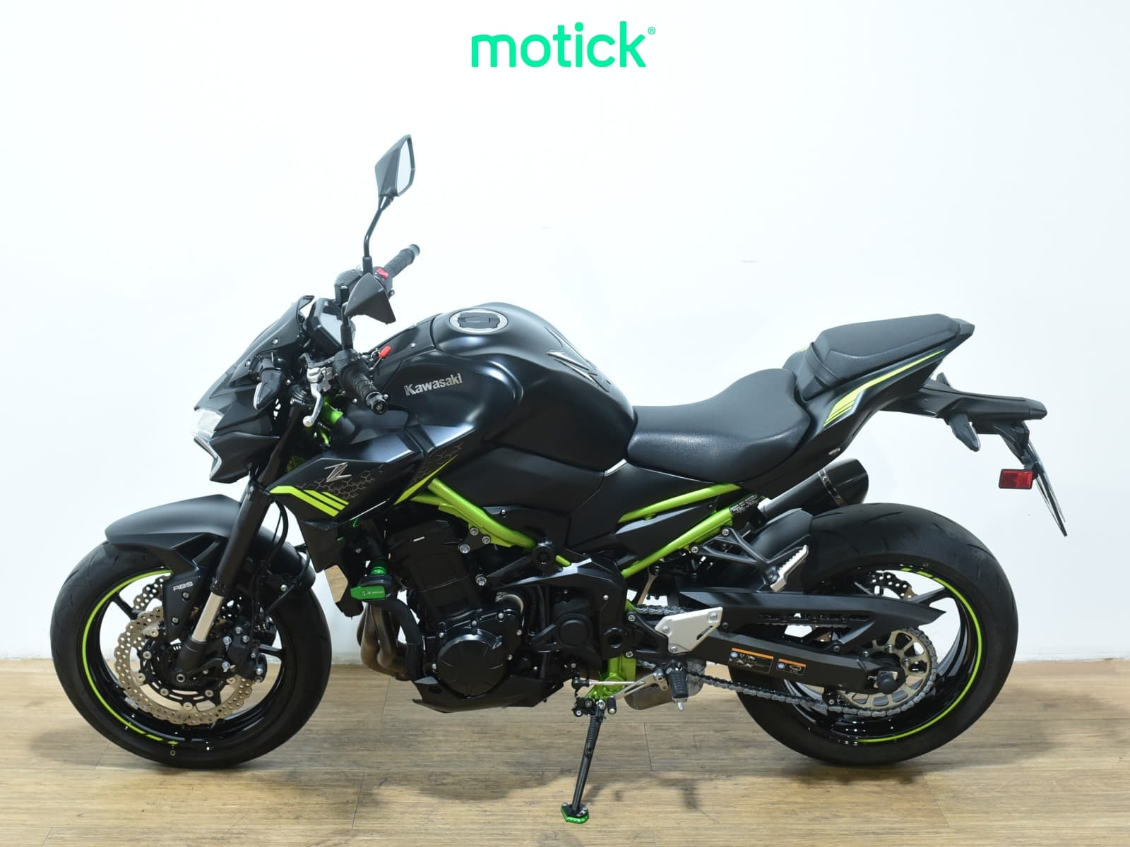 KAWASAKI Z 900 (FULL) (AKRAPOVIC HOMOLOGADO)