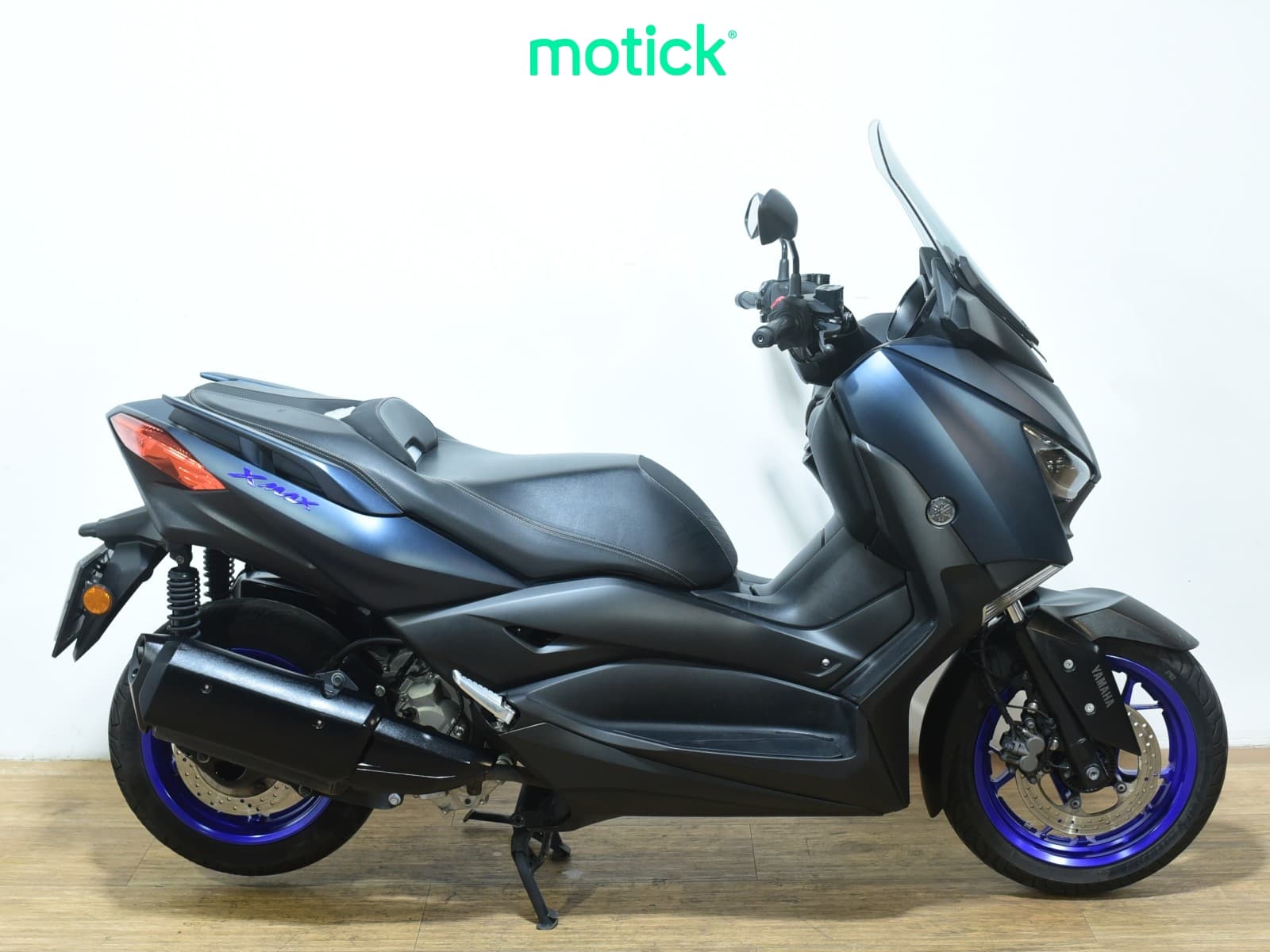 YAMAHA XMAX 300