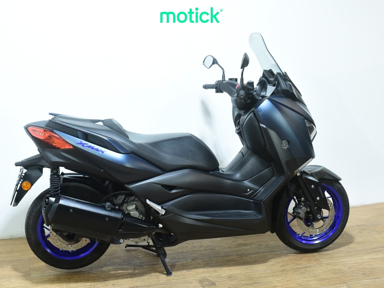 YAMAHA XMAX 300