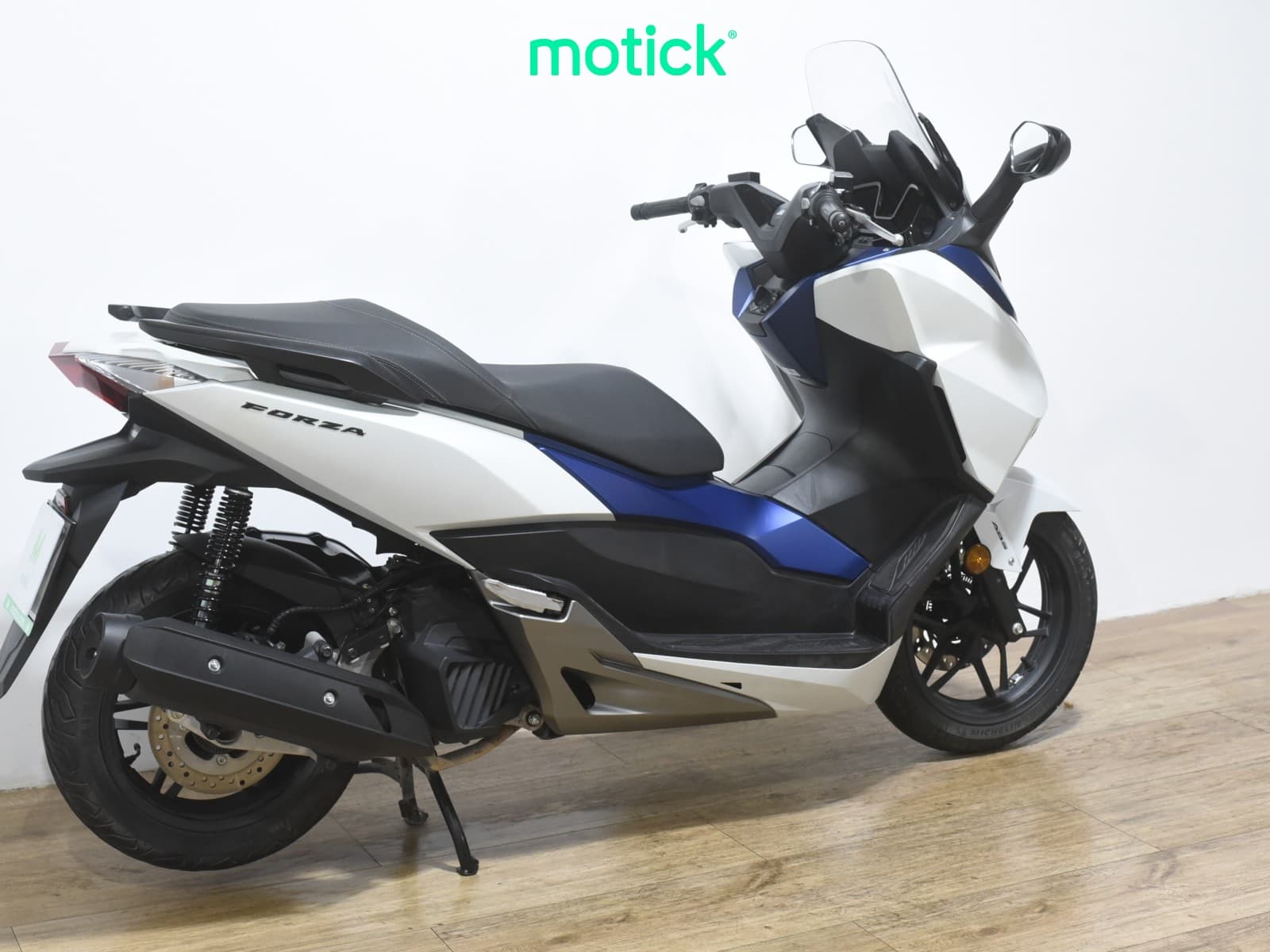 HONDA FORZA 125
