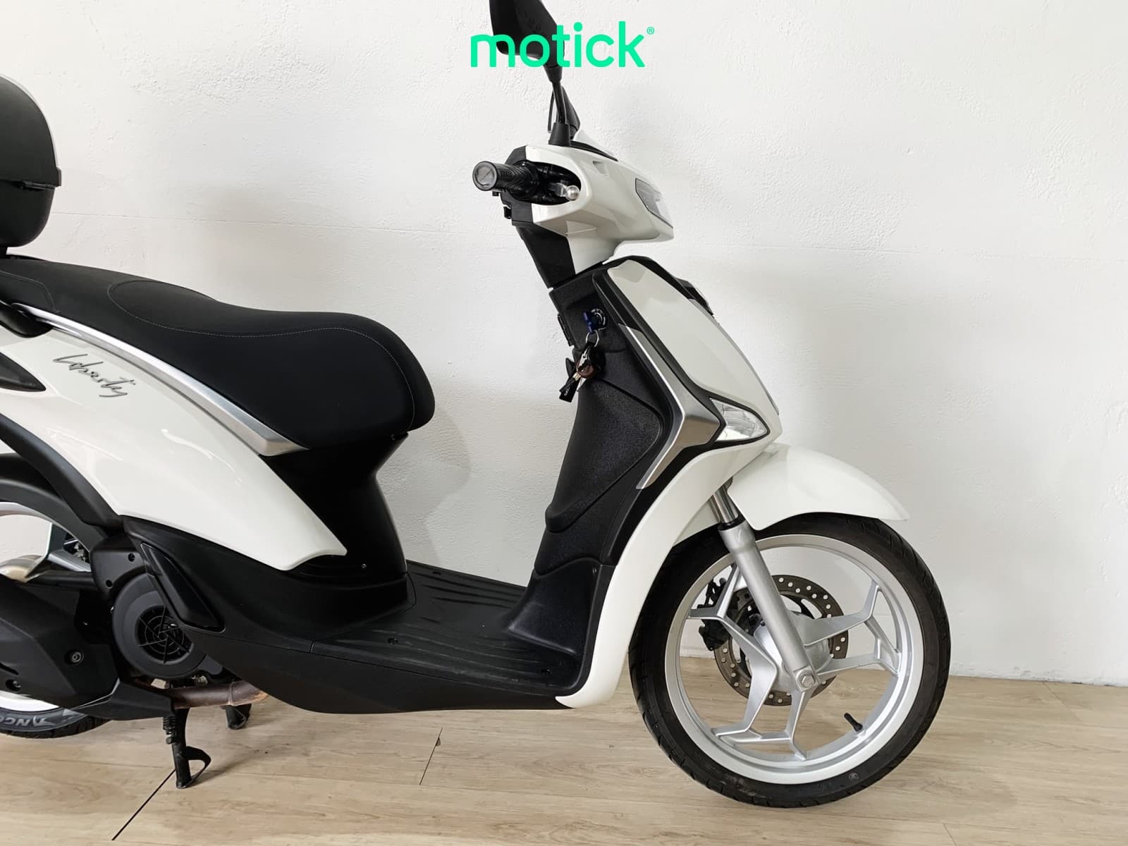 PIAGGIO LIBERTY 125 (TOP CASE)