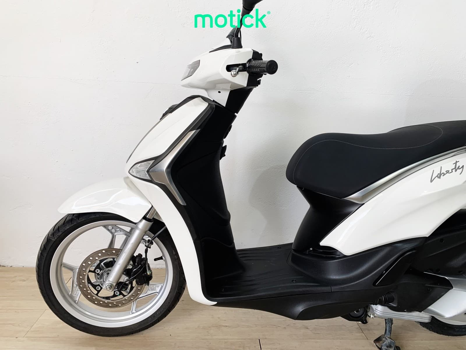 PIAGGIO LIBERTY 125 (TOP CASE)