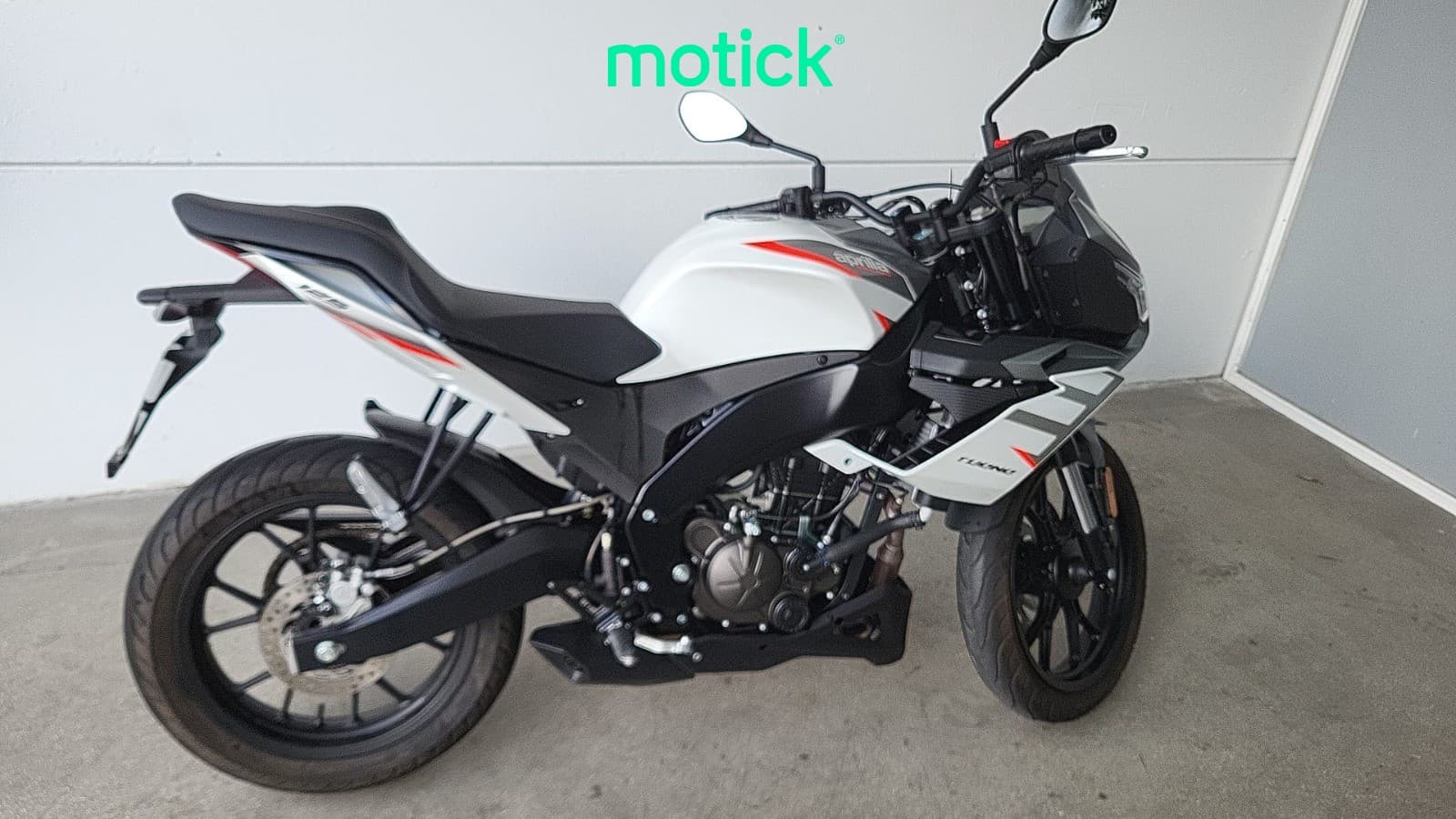 APRILIA TUONO 125