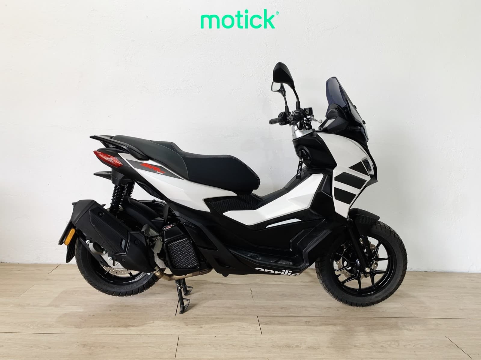 APRILIA SR GT 125