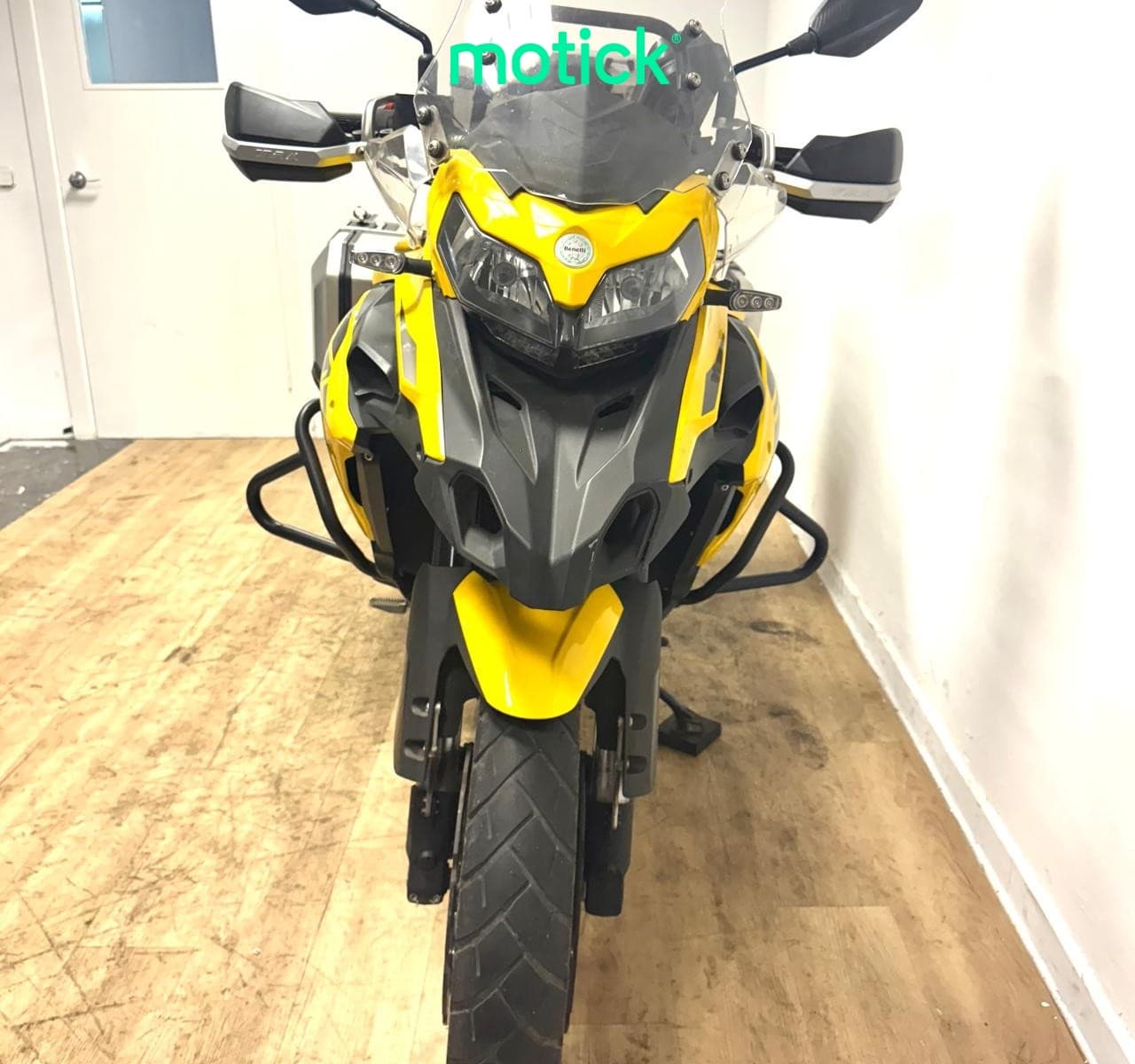 BENELLI TRK 502 X (TRES MALETAS)