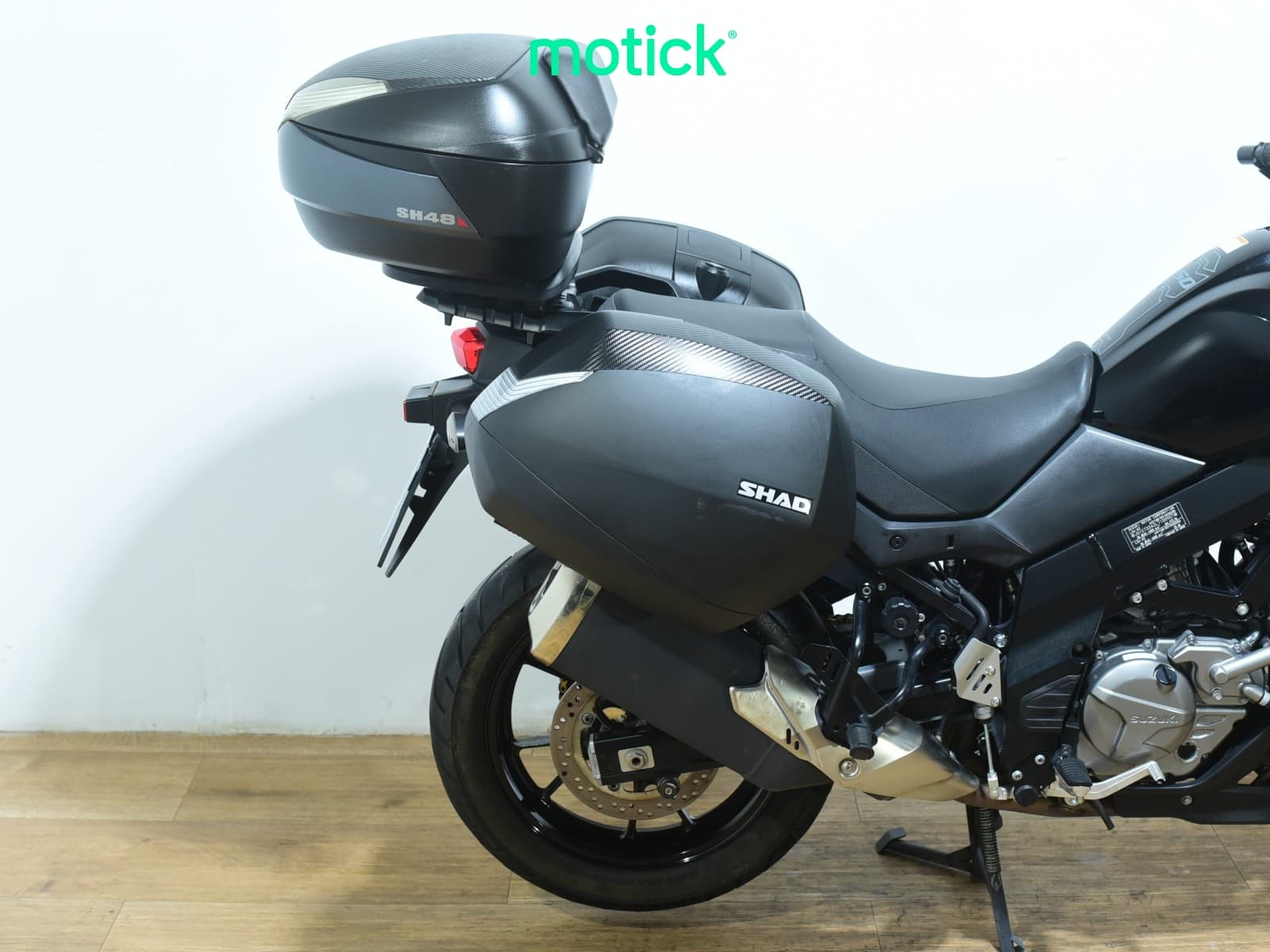 SUZUKI V STROM 650 (A)(TRES MALETAS)