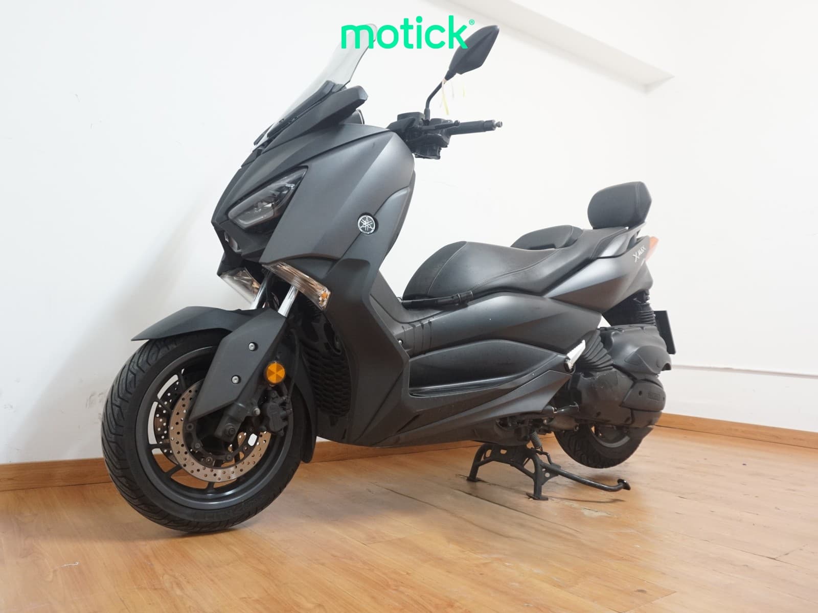 YAMAHA XMAX 400