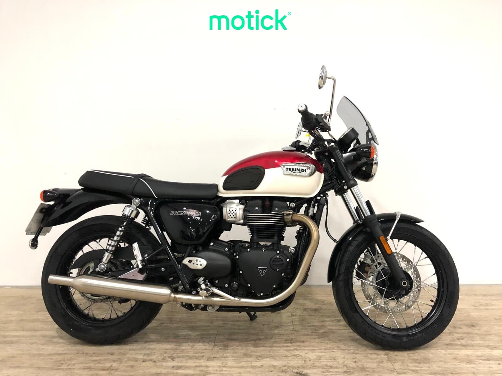 TRIUMPH BONNEVILLE T 100 (A)
