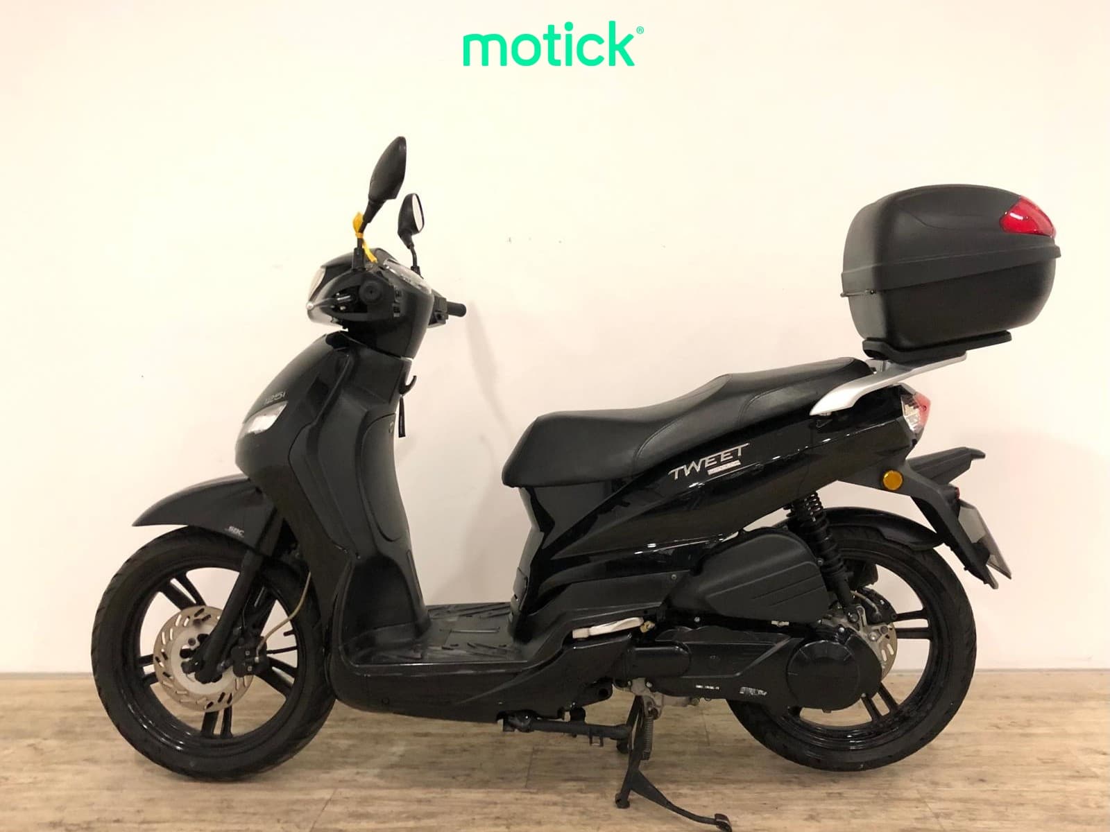 PEUGEOT TWEET 125 (IVA DEDUCIBLE) (TOP CASE)
