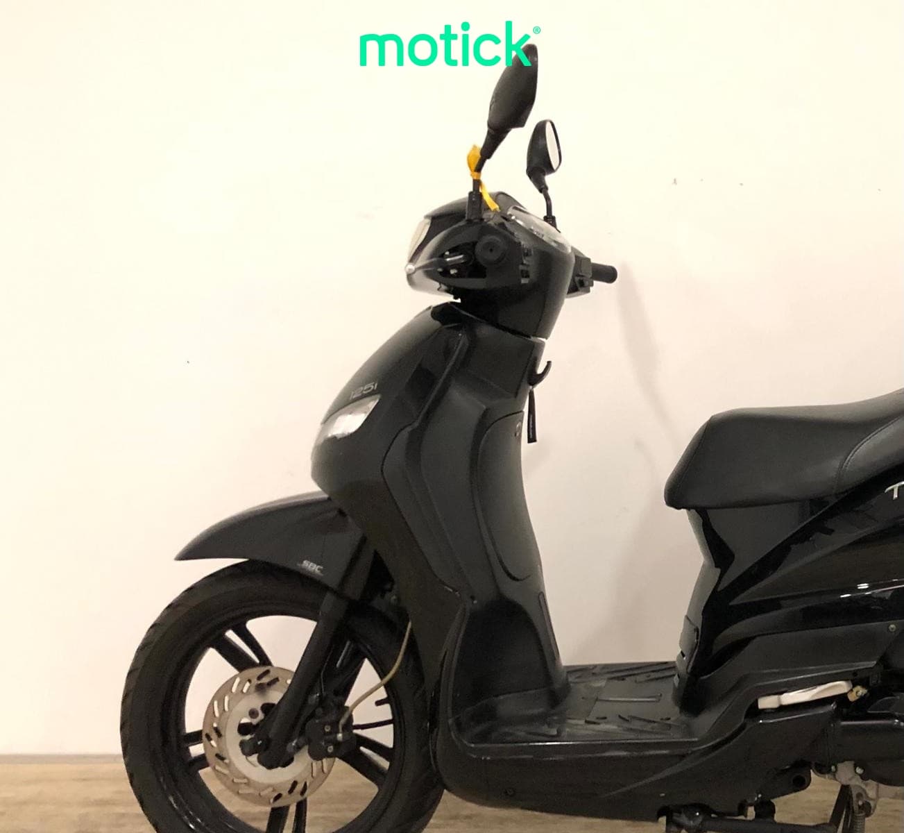 PEUGEOT TWEET 125 (IVA DEDUCIBLE) (TOP CASE)