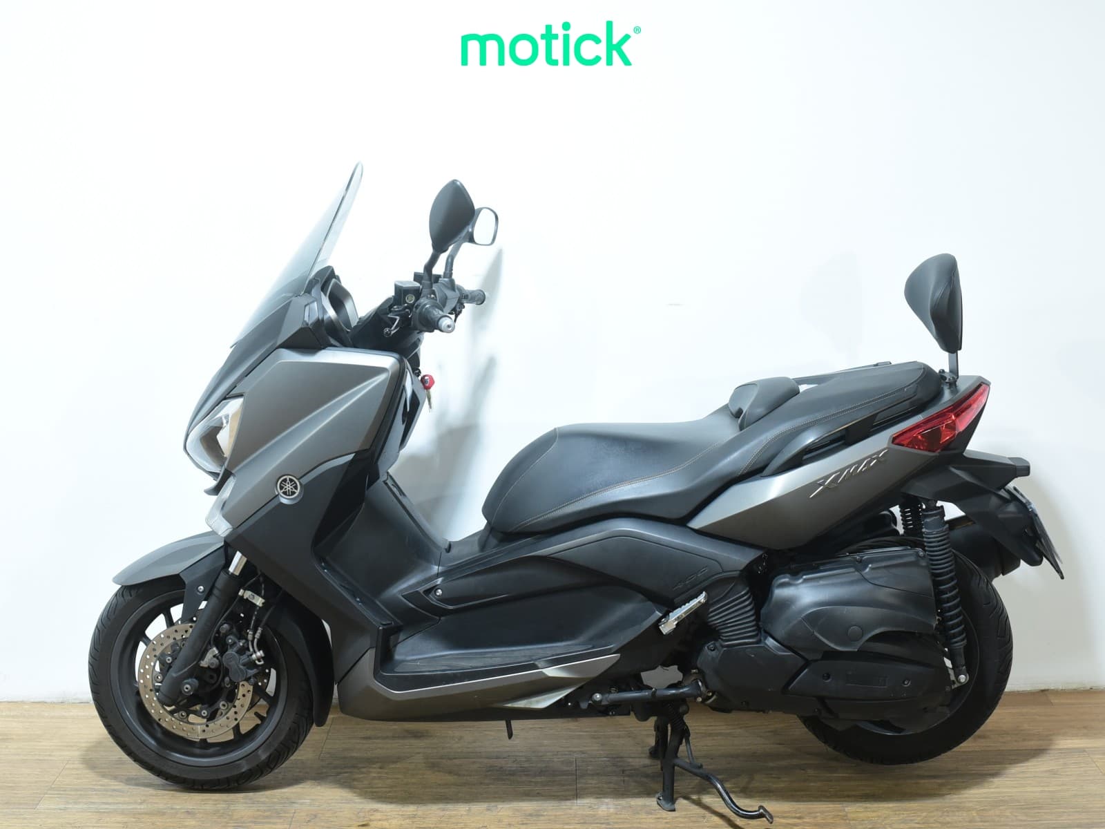 YAMAHA XMAX 400