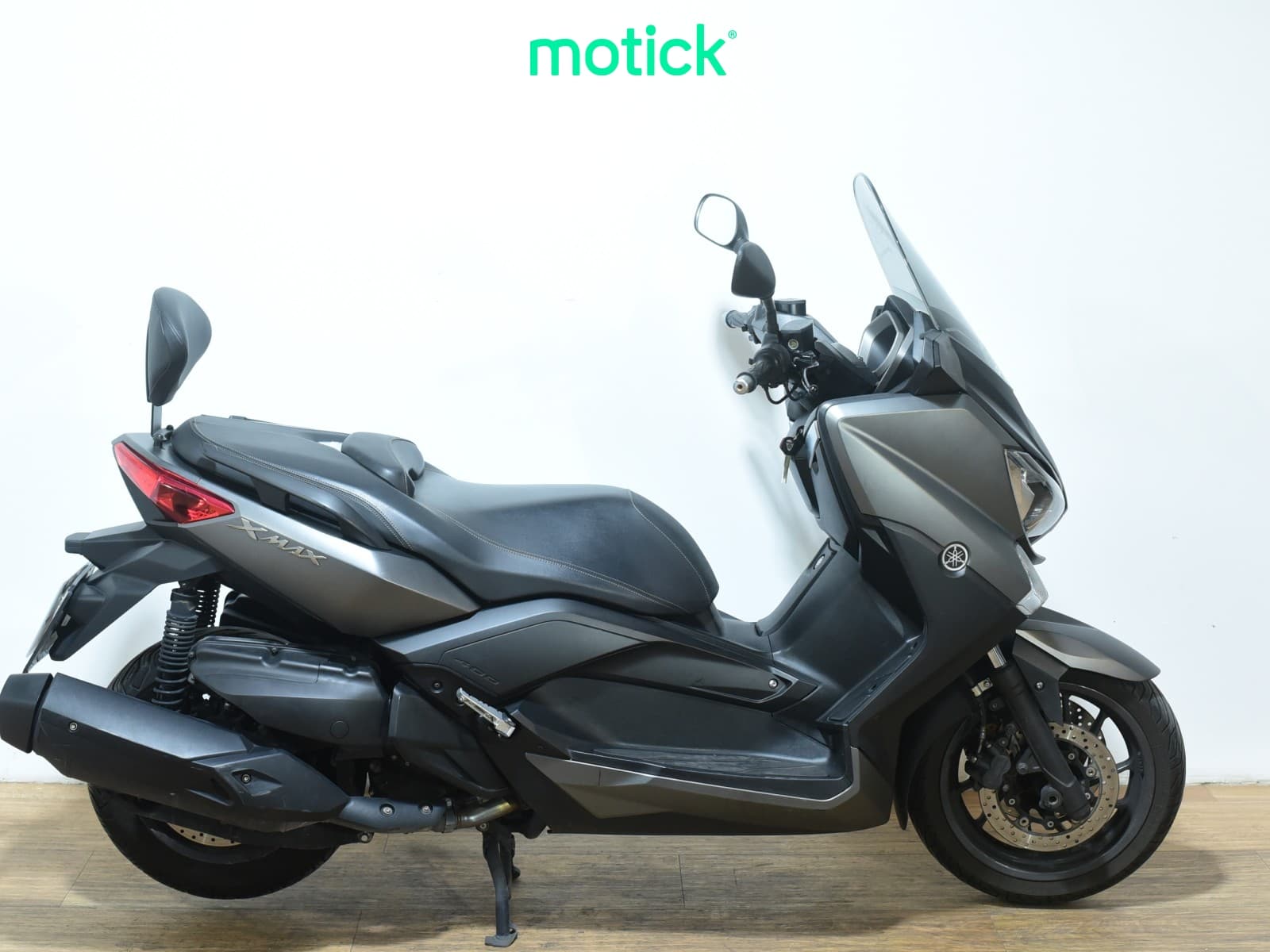 YAMAHA XMAX 400