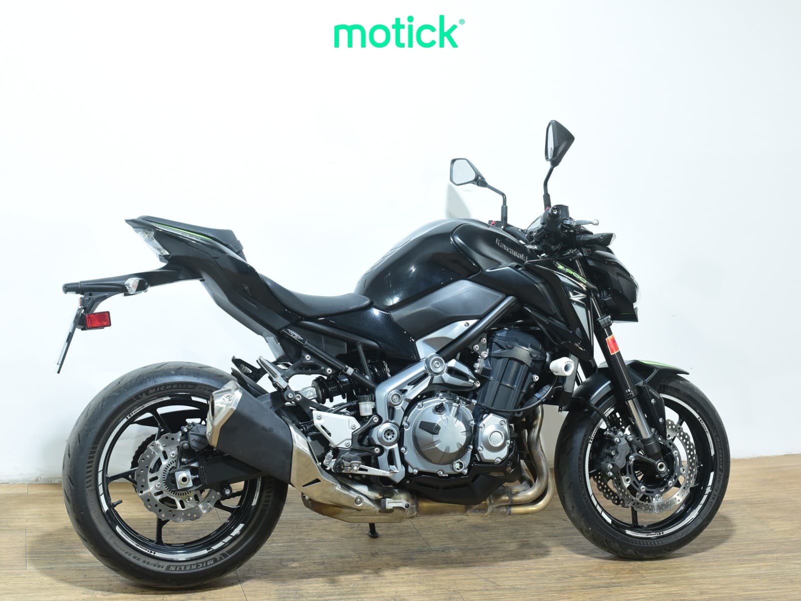 KAWASAKI Z 900 (FULL)