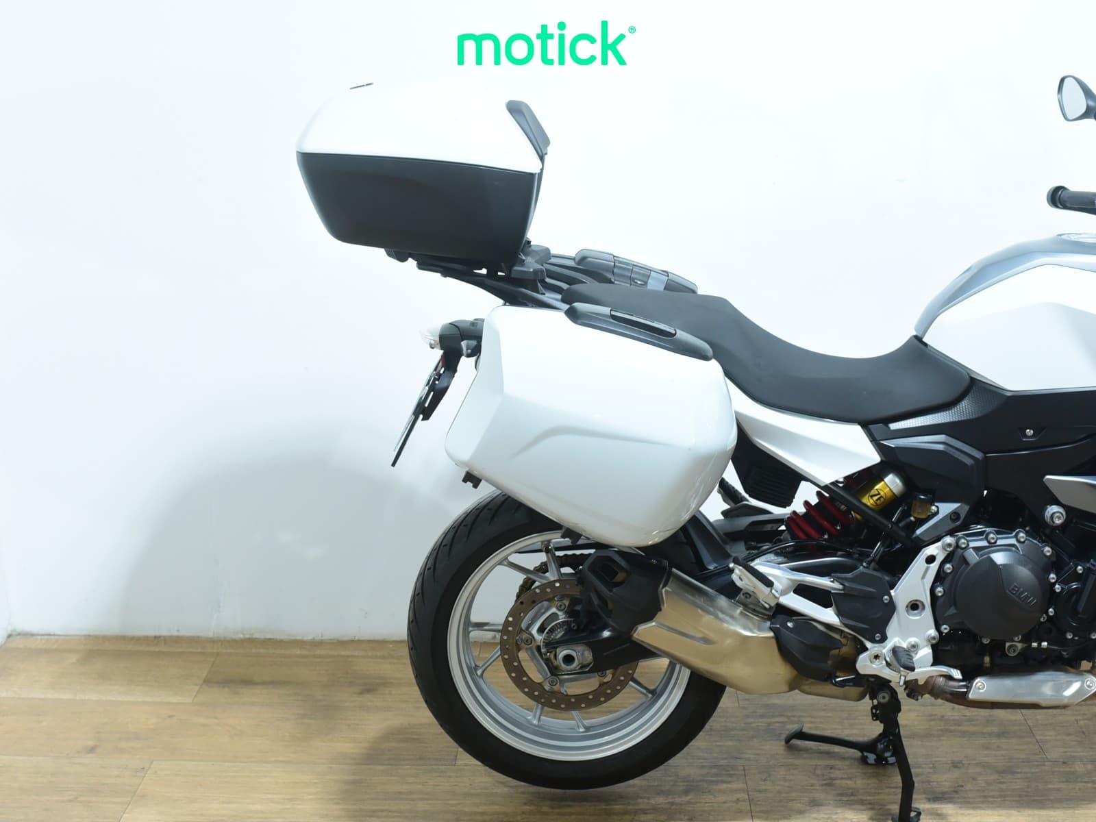 BMW F 900 XR (HIST. REVIS COMPLETO)