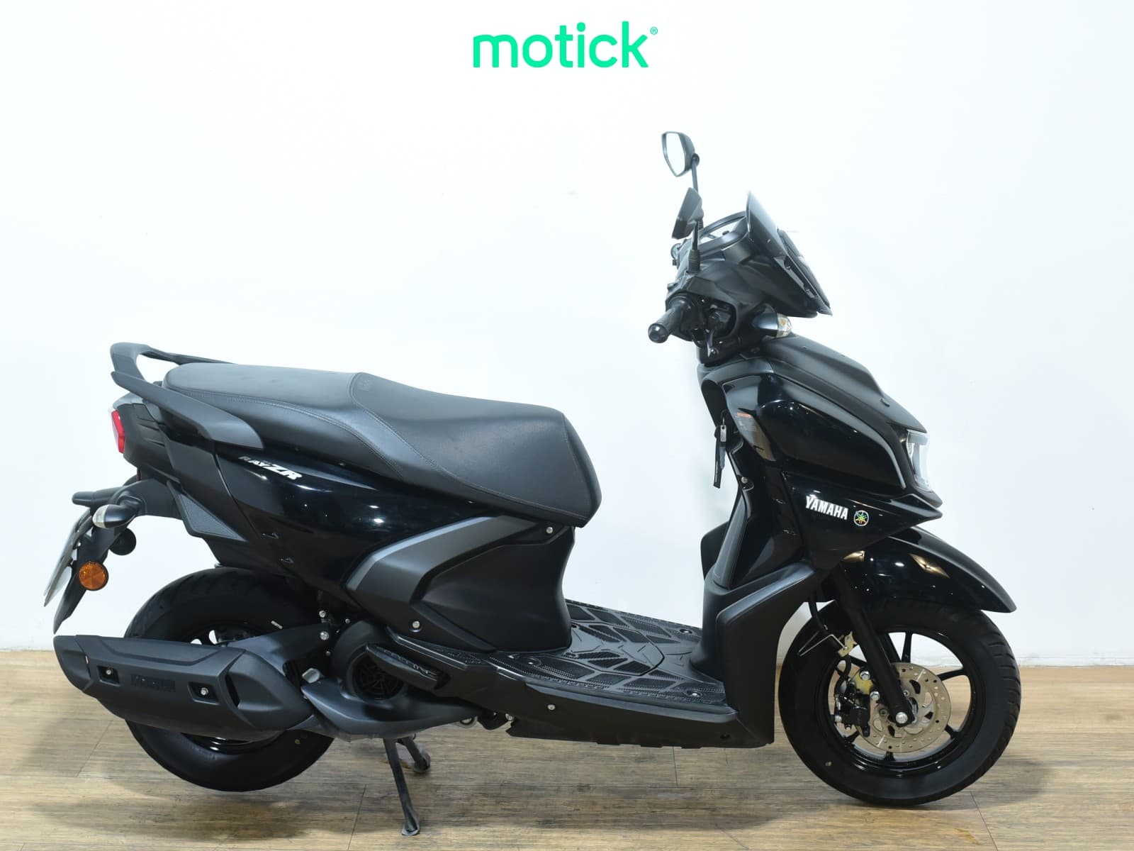 YAMAHA RAYZR