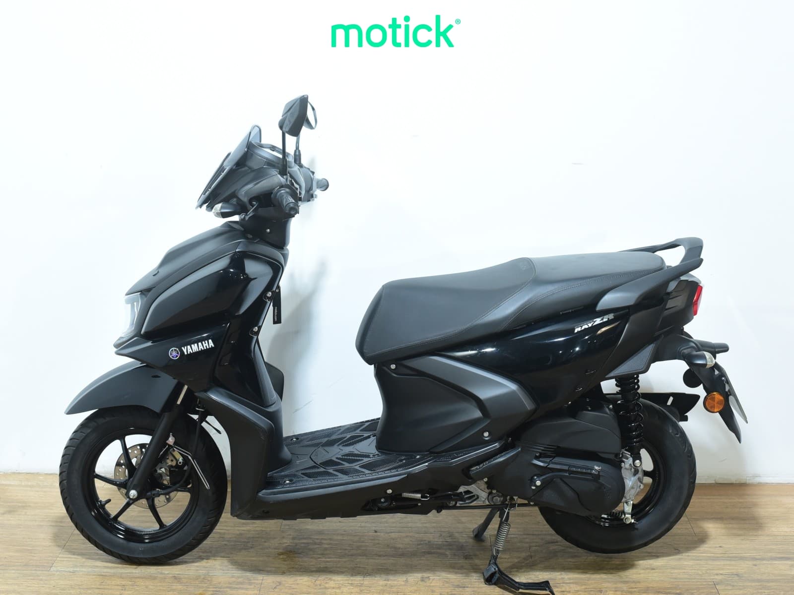 YAMAHA RAYZR