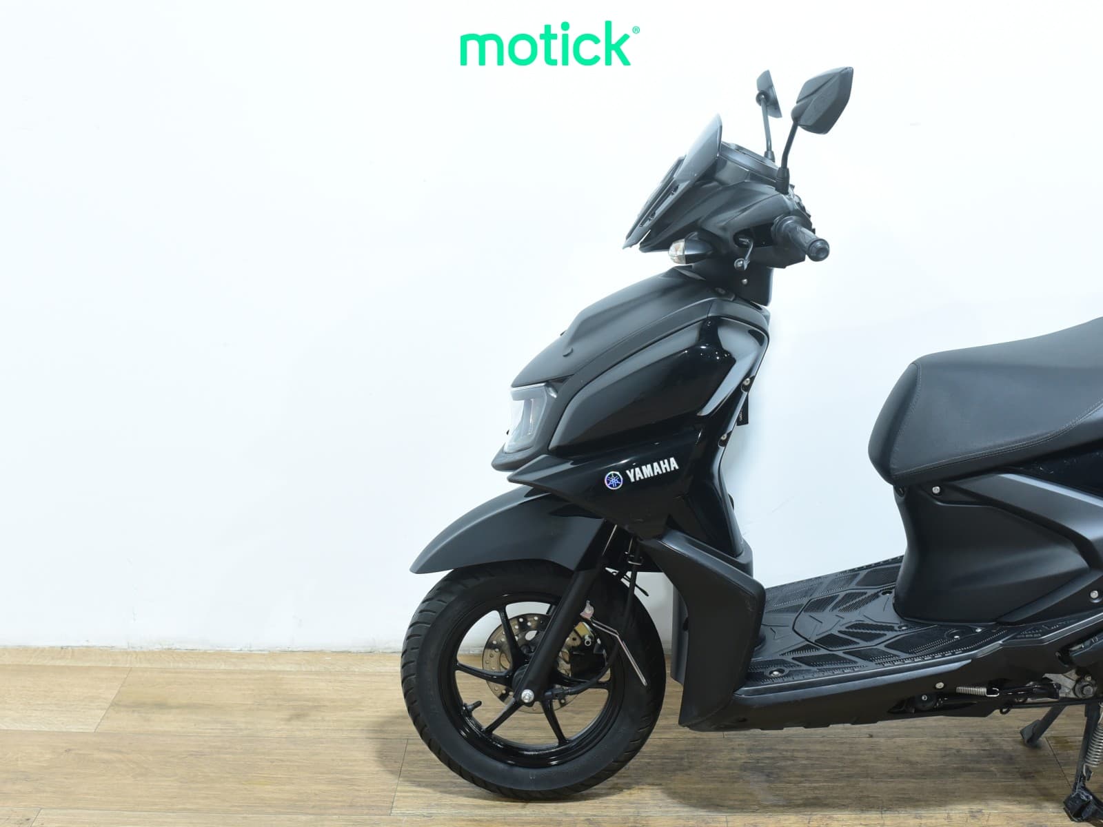 YAMAHA RAYZR