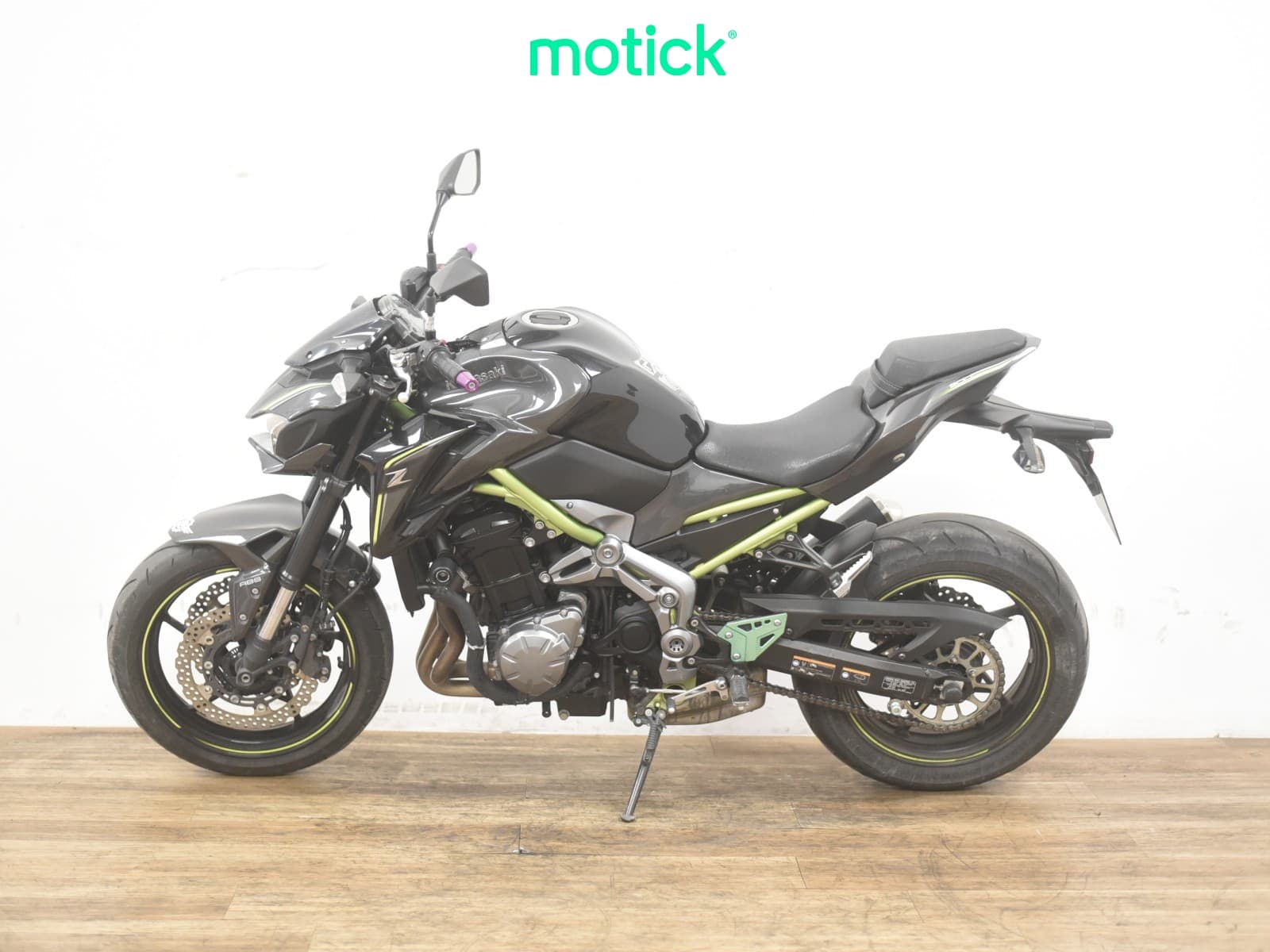 KAWASAKI Z 900 (FULL)