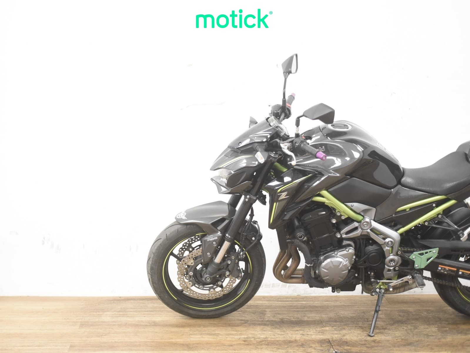 KAWASAKI Z 900 (FULL)