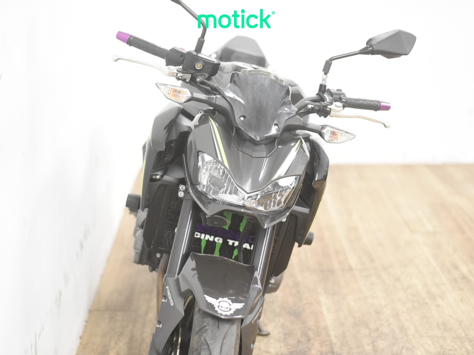 KAWASAKI Z 900 (FULL)