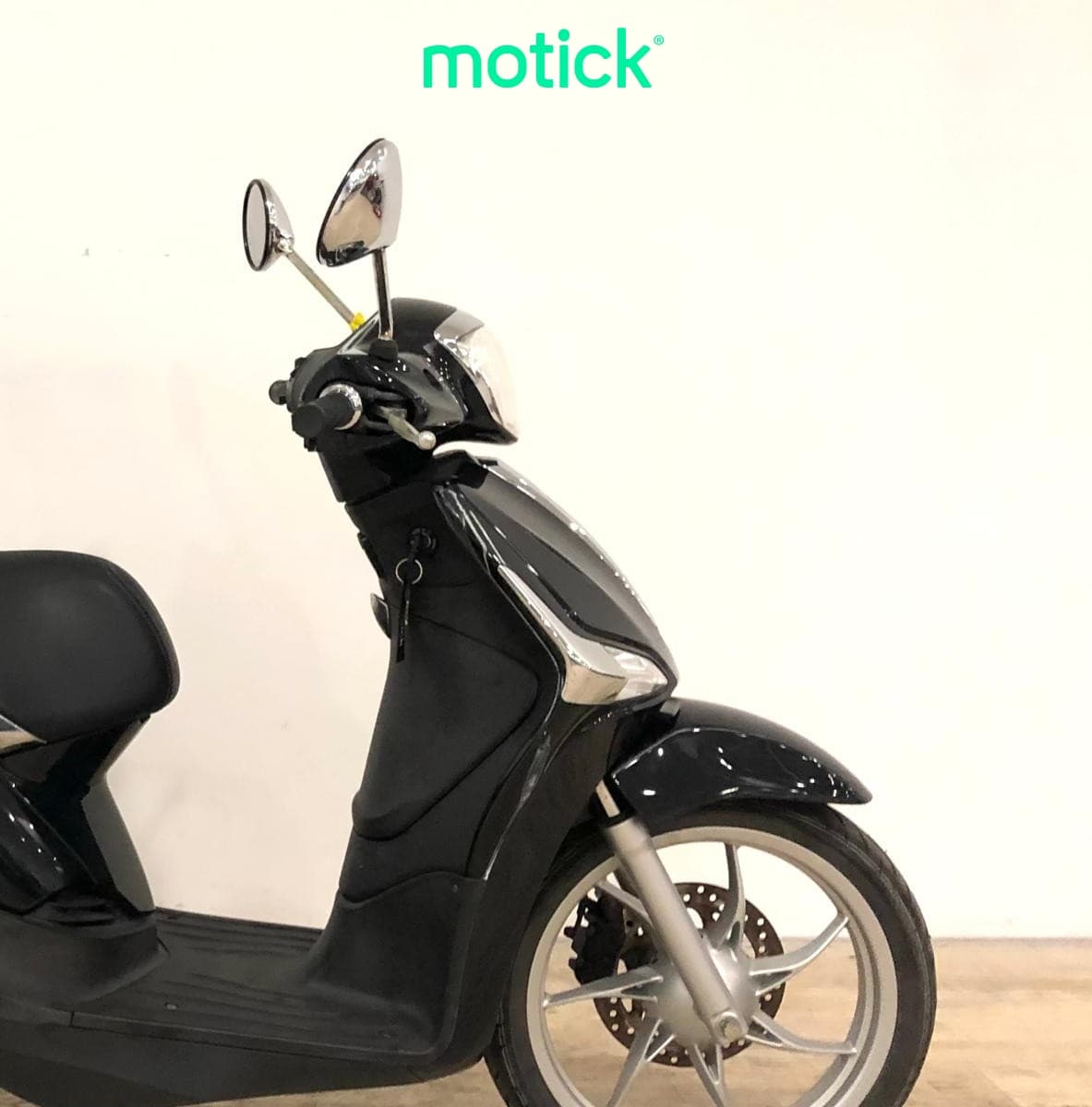 PIAGGIO LIBERTY 125 (IVA DEDUCIBLE) (TOP CASE)