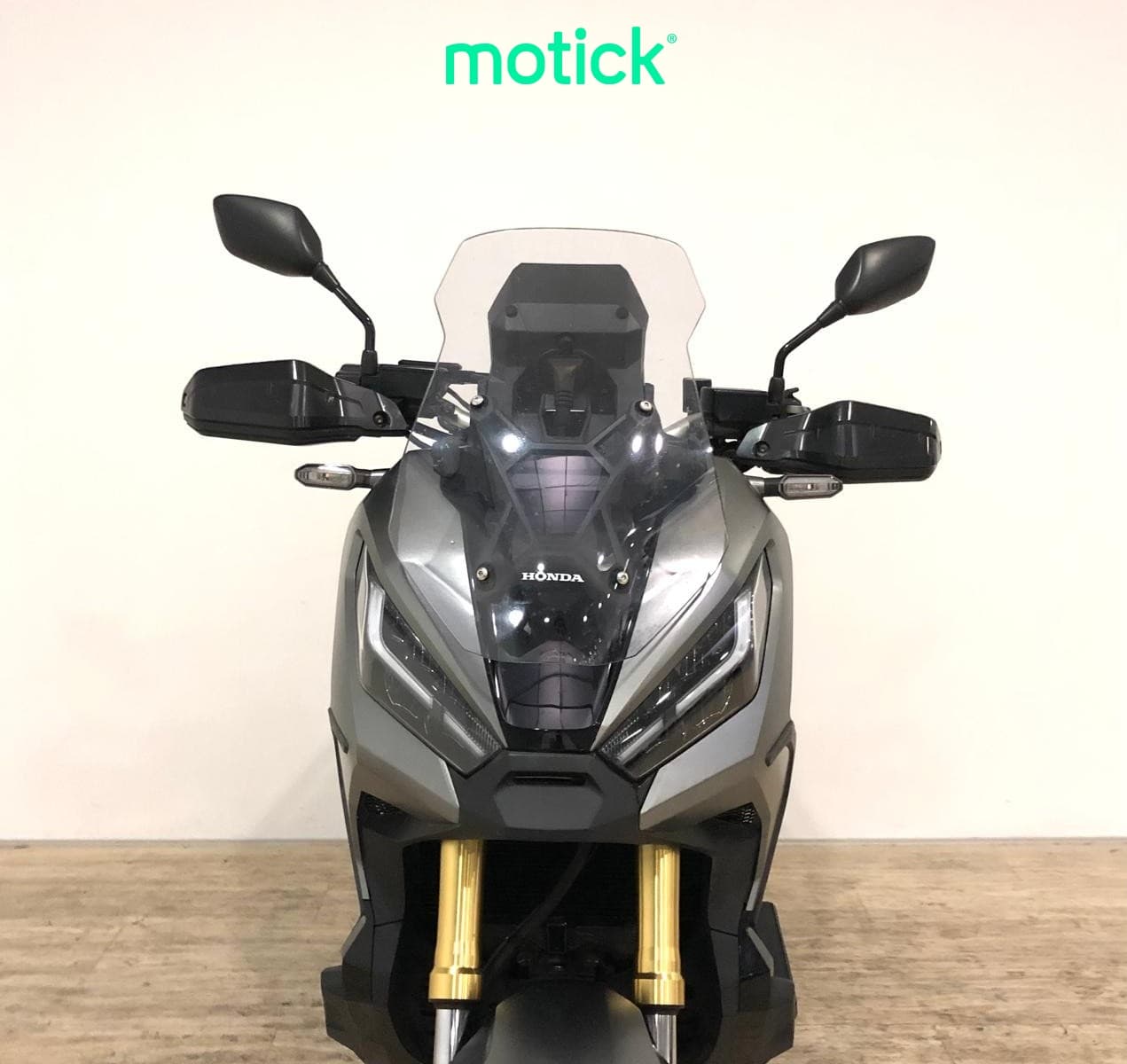 HONDA X-ADV 750 (IVA DEDUCIBLE)