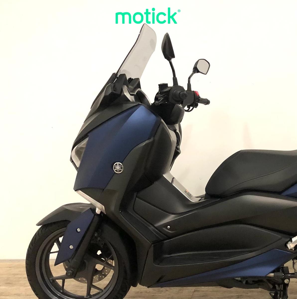 YAMAHA XMAX 125