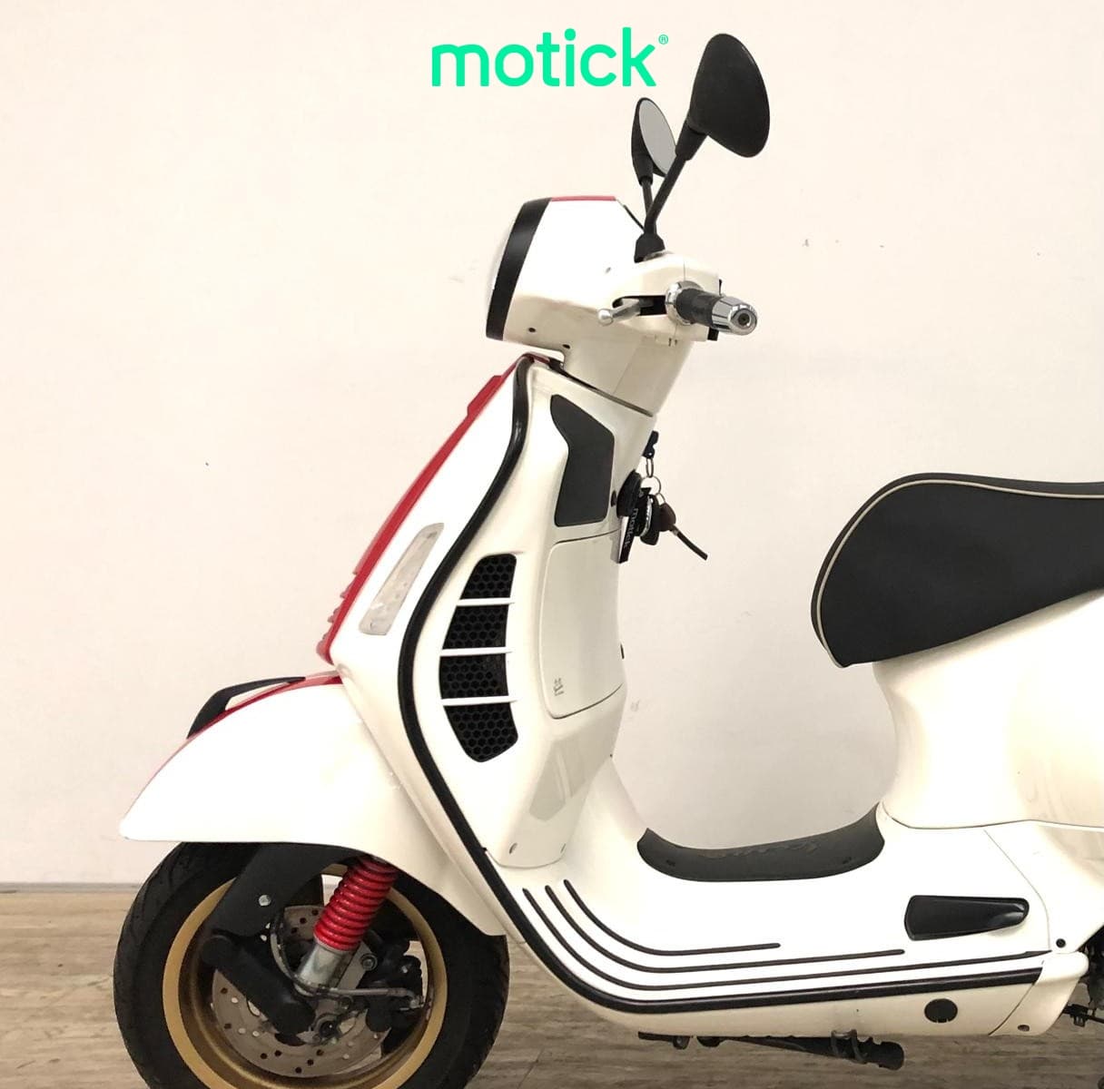 VESPA GTS 300 SUPER (IVA DEDUCIBLE)