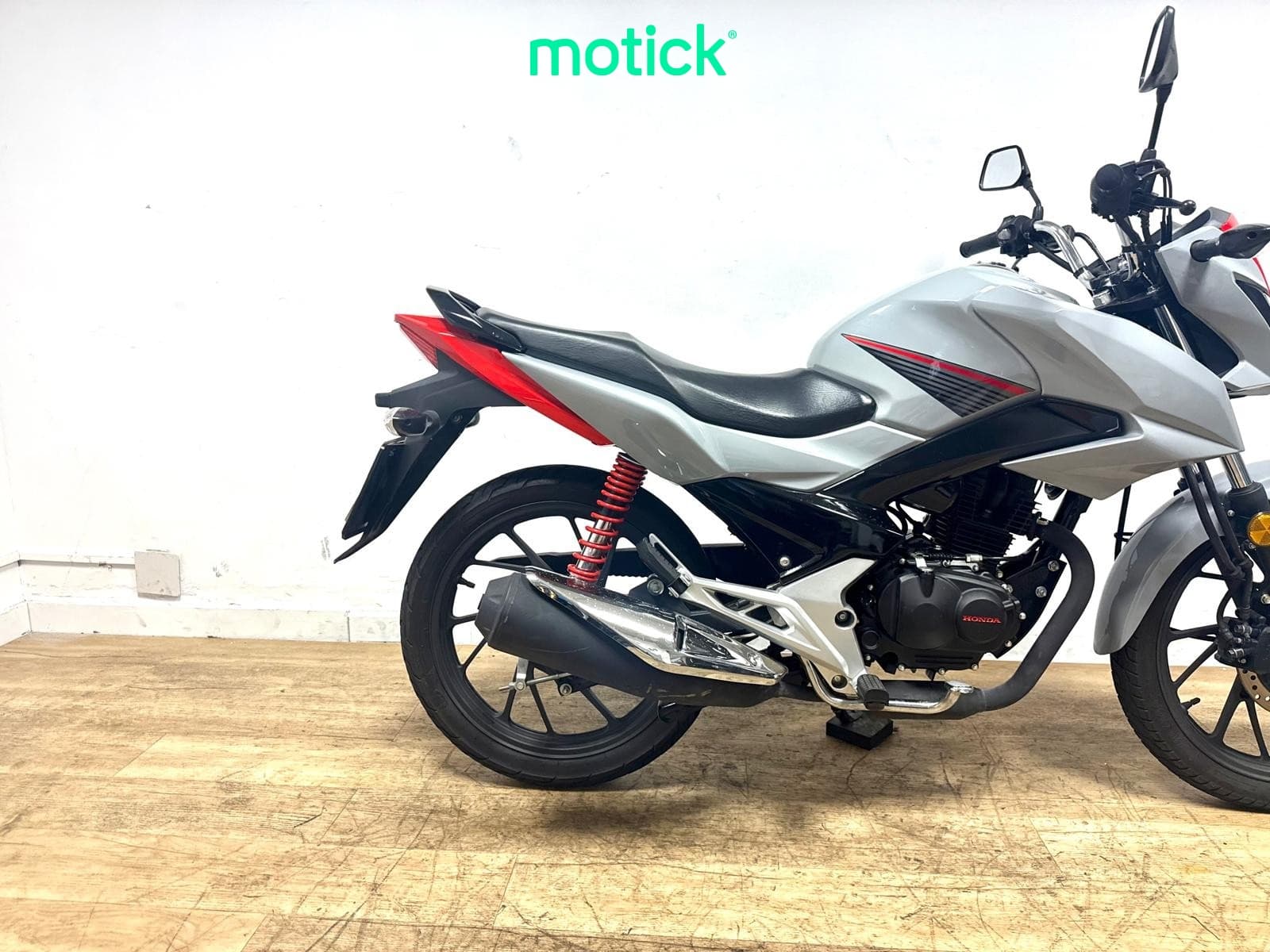 HONDA CB 125 F